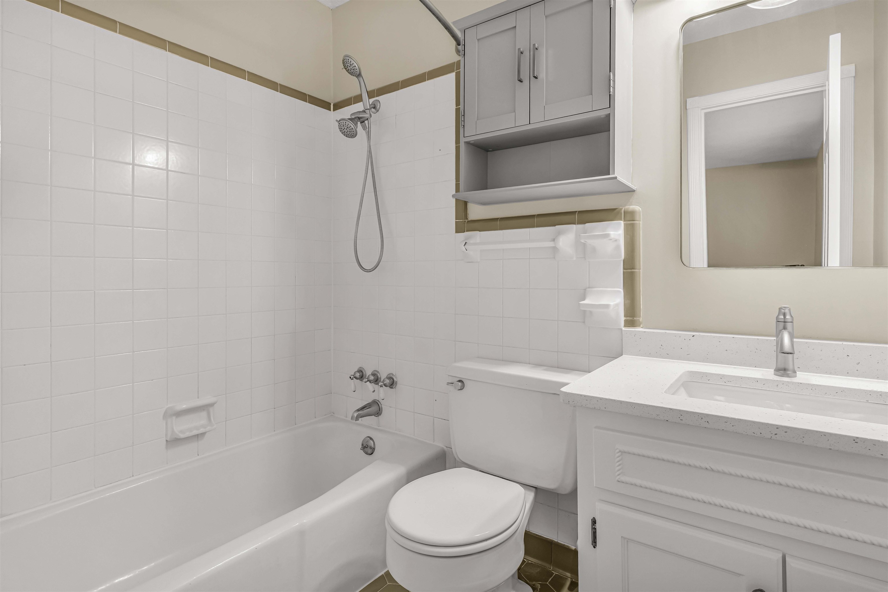 5642 Ackerman Cv Property Photo 17