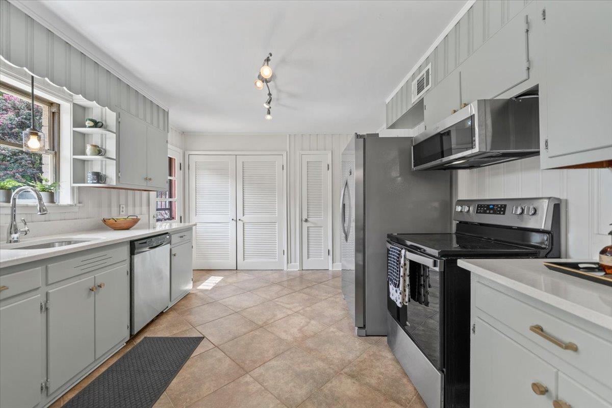 4165 Minden Rd Property Photo 14