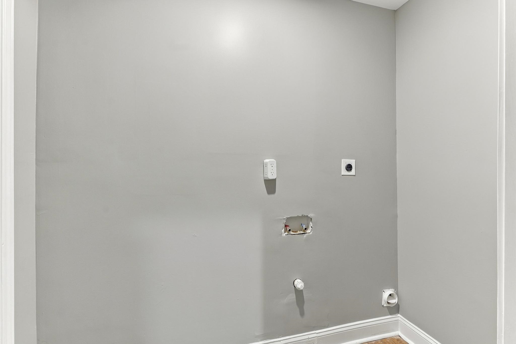 1686 Alta Vista Dr Property Photo 29