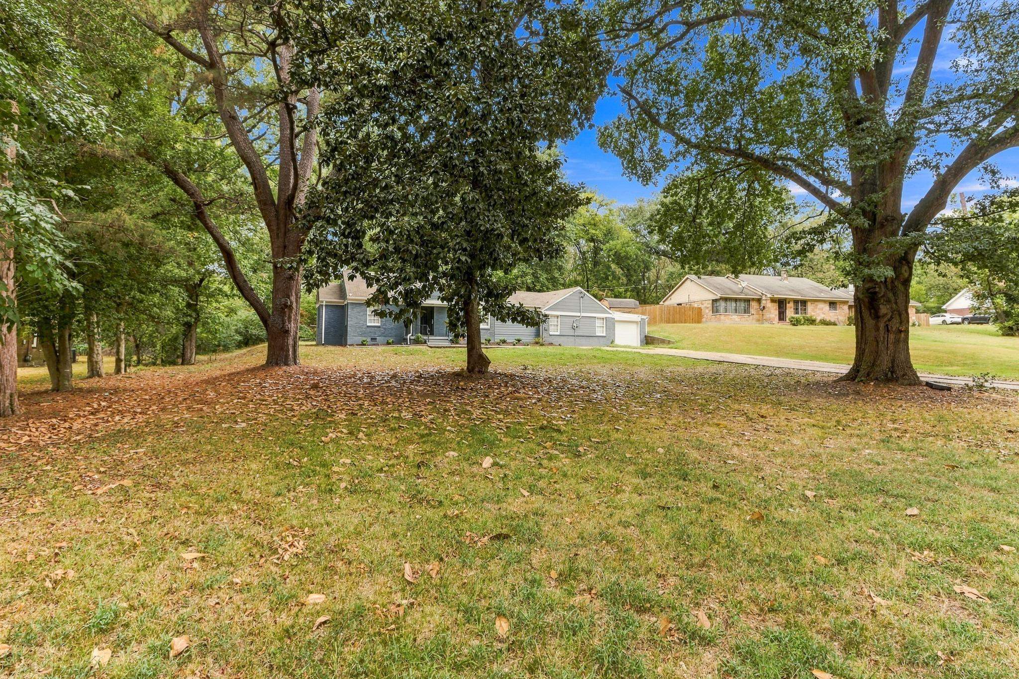 1686 Alta Vista Dr Property Photo 39