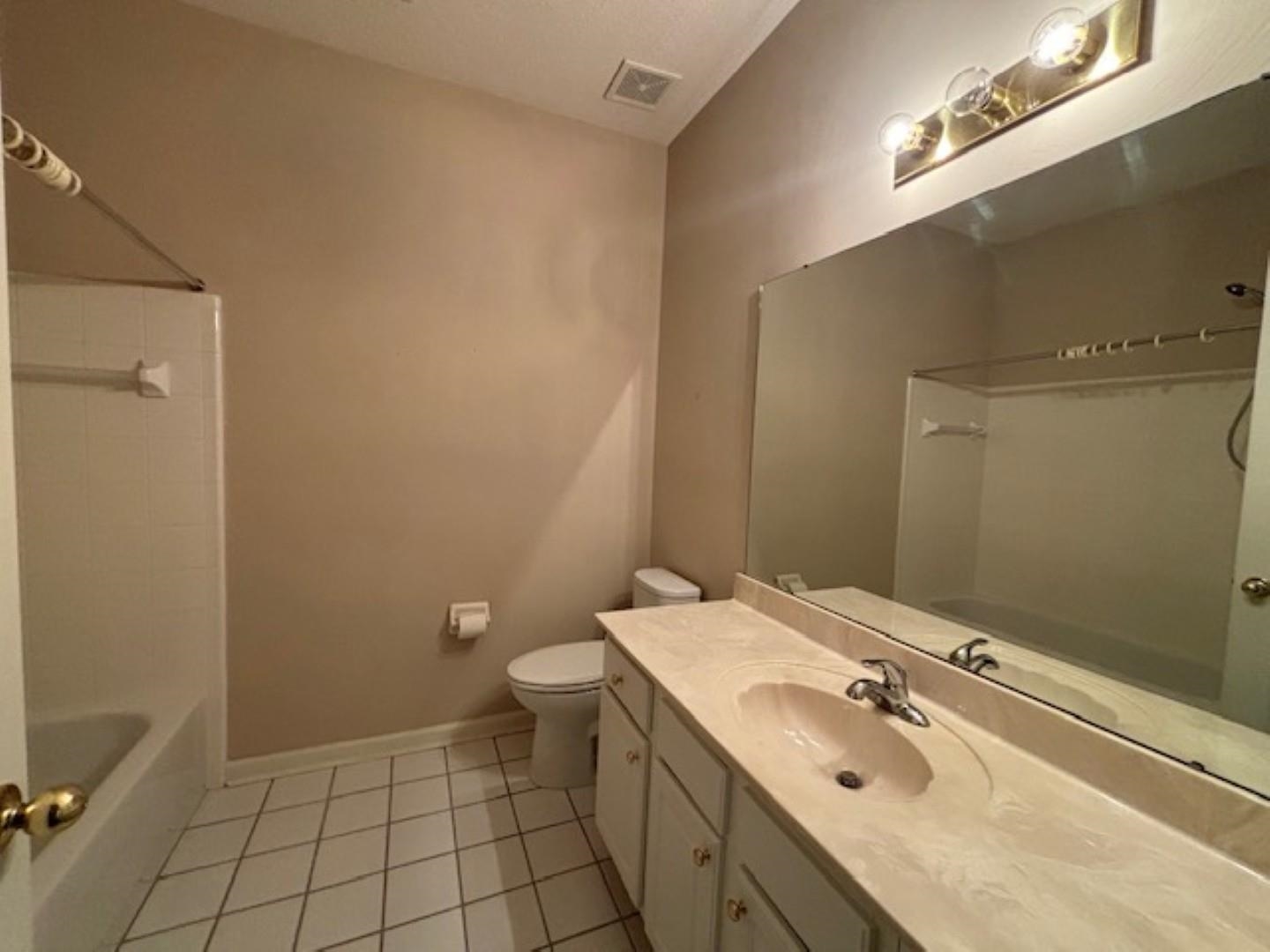 110 Shady Oaks Dr Property Photo 26