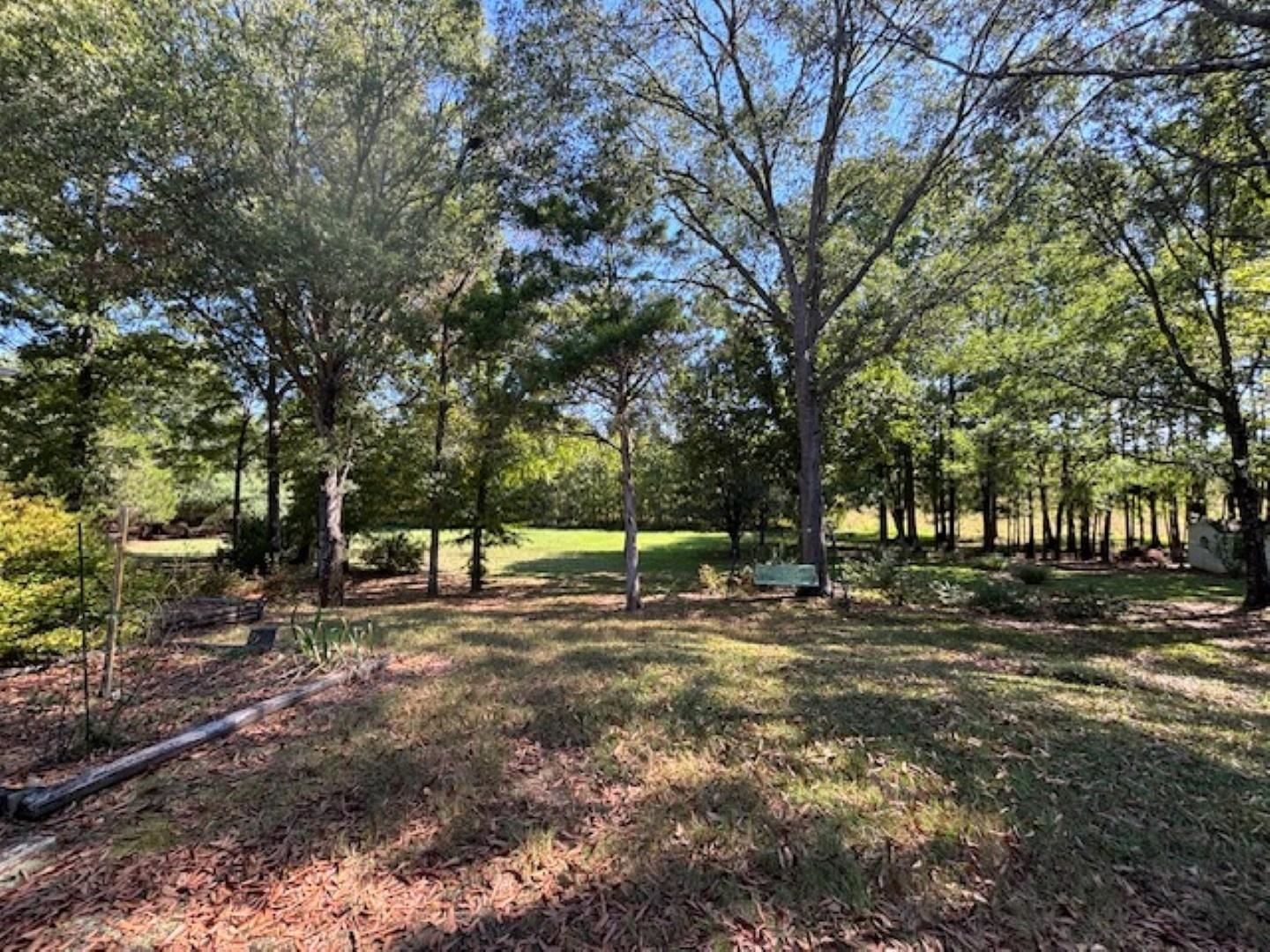 110 Shady Oaks Dr Property Photo 32