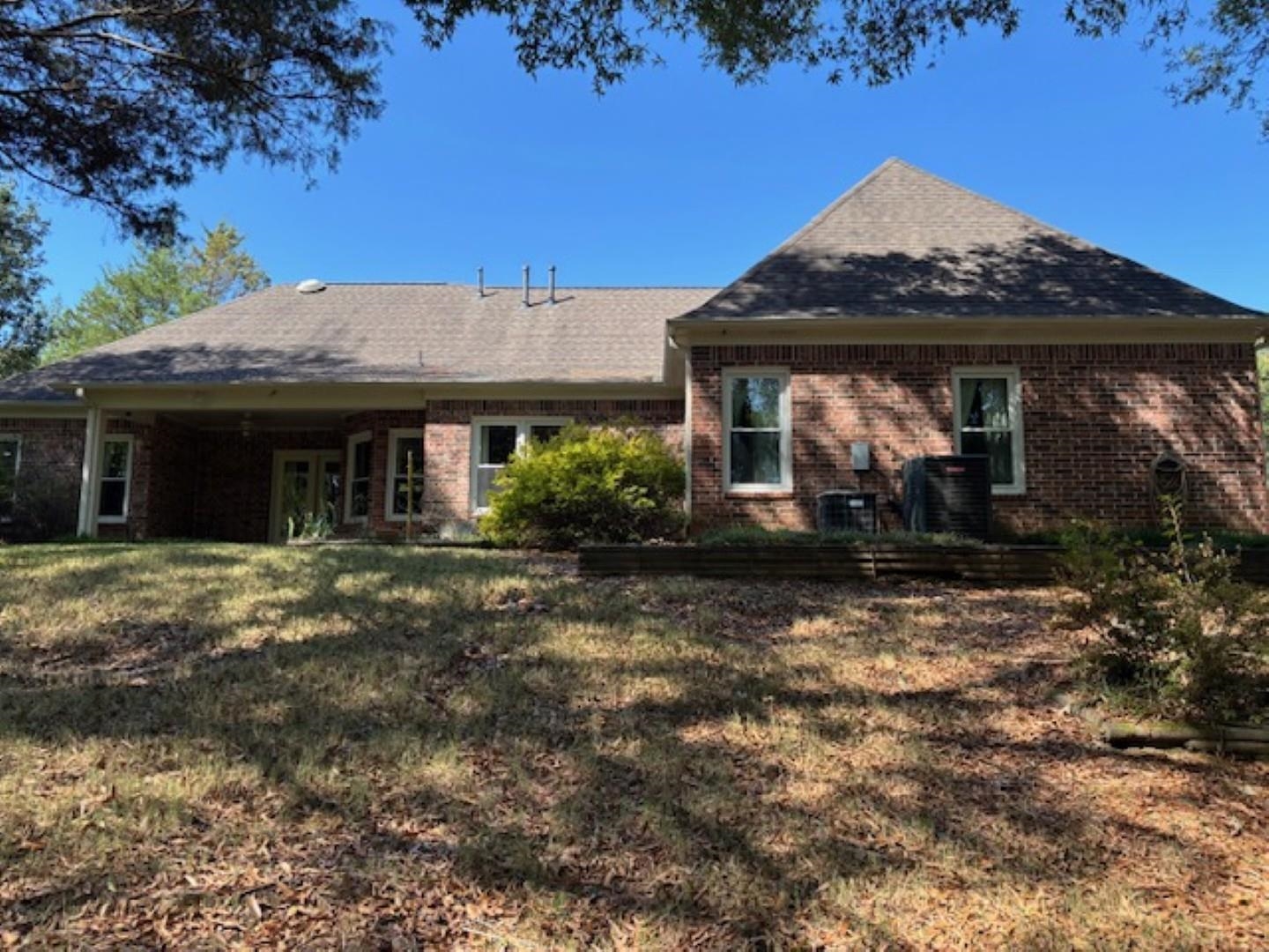 110 Shady Oaks Dr Property Photo 35