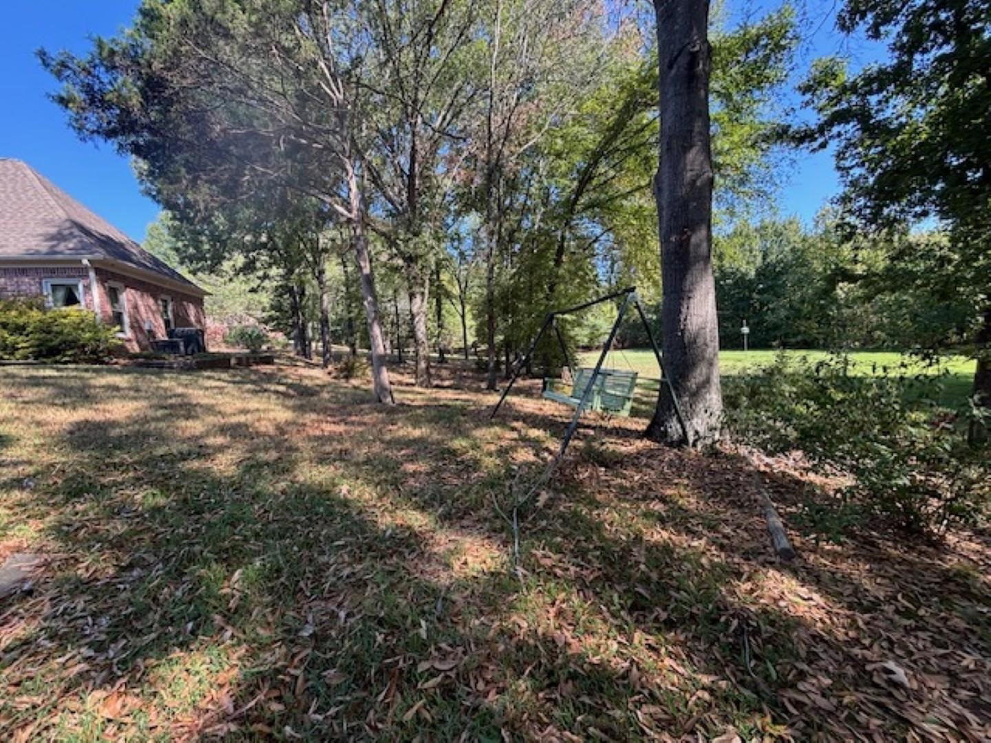 110 Shady Oaks Dr Property Photo 36