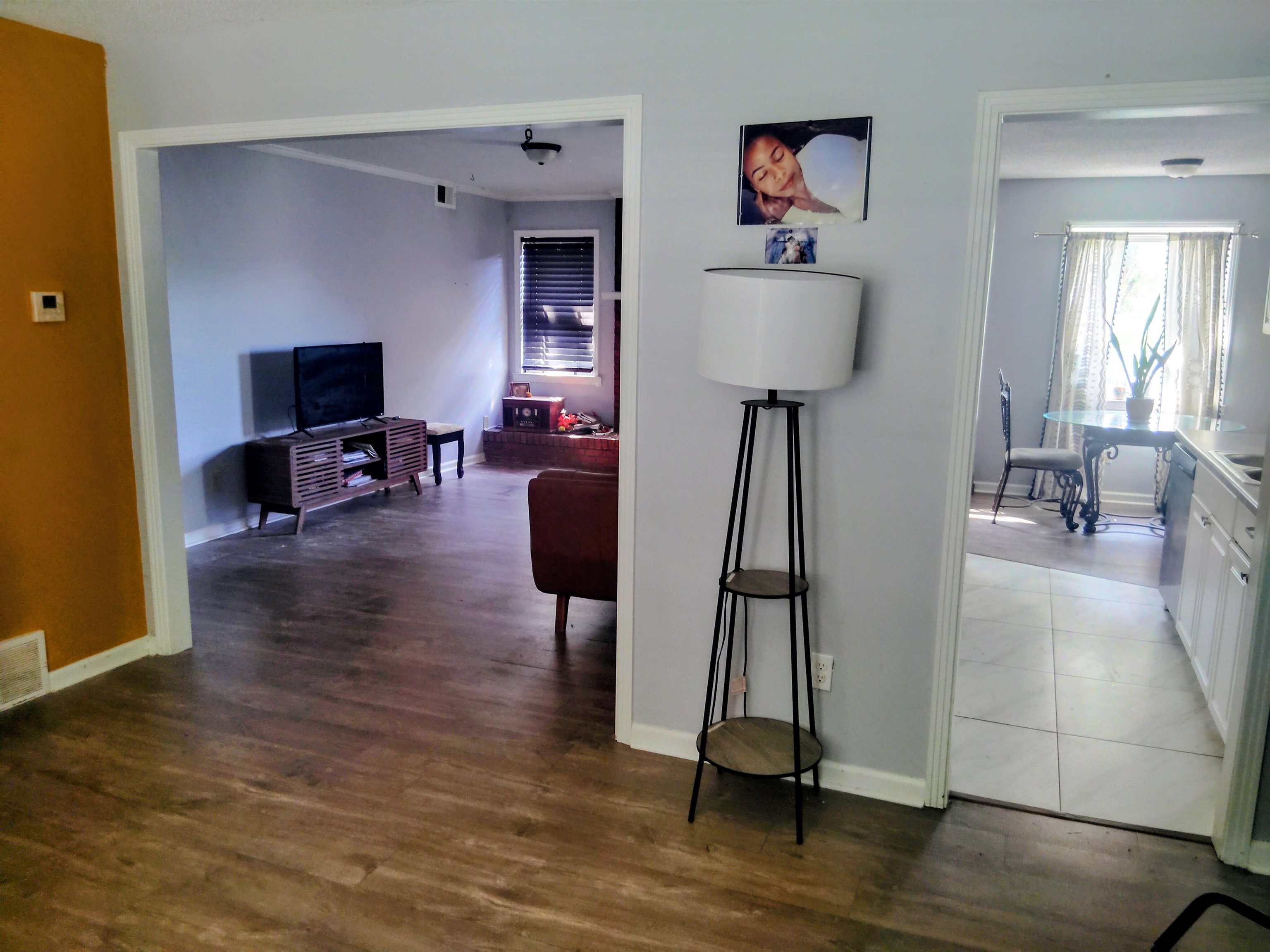 3725 Twinmont St Property Photo 4