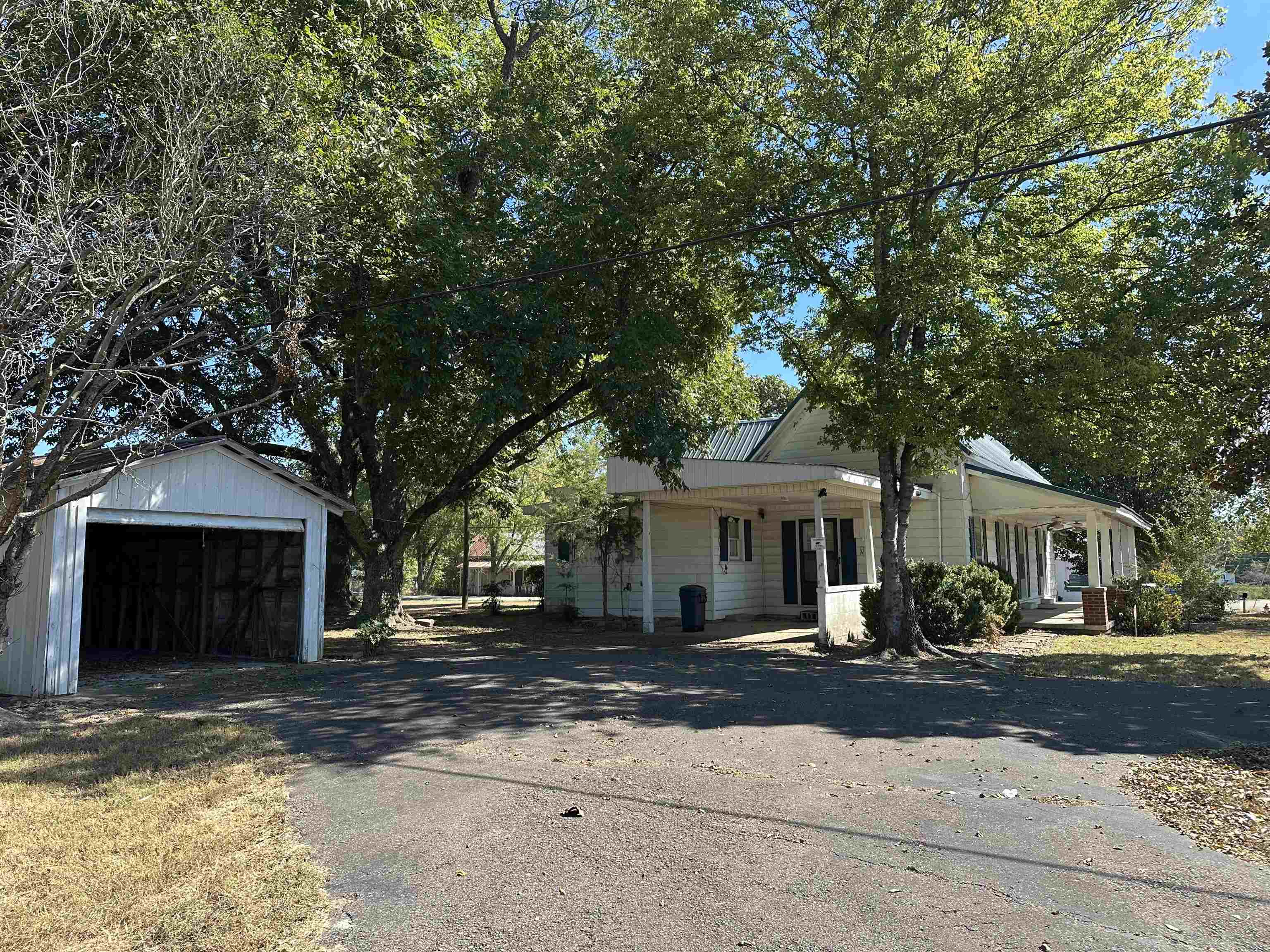 8382 Highway 142 Hwy Property Photo 11