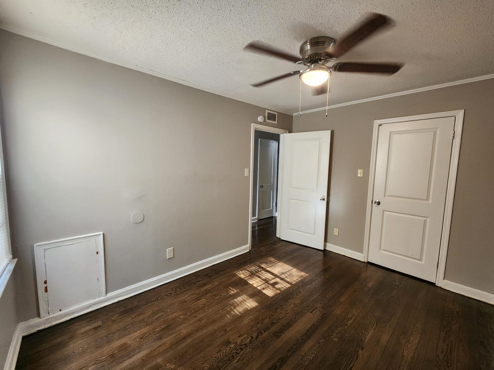 4425 Boyce Rd Property Photo 8