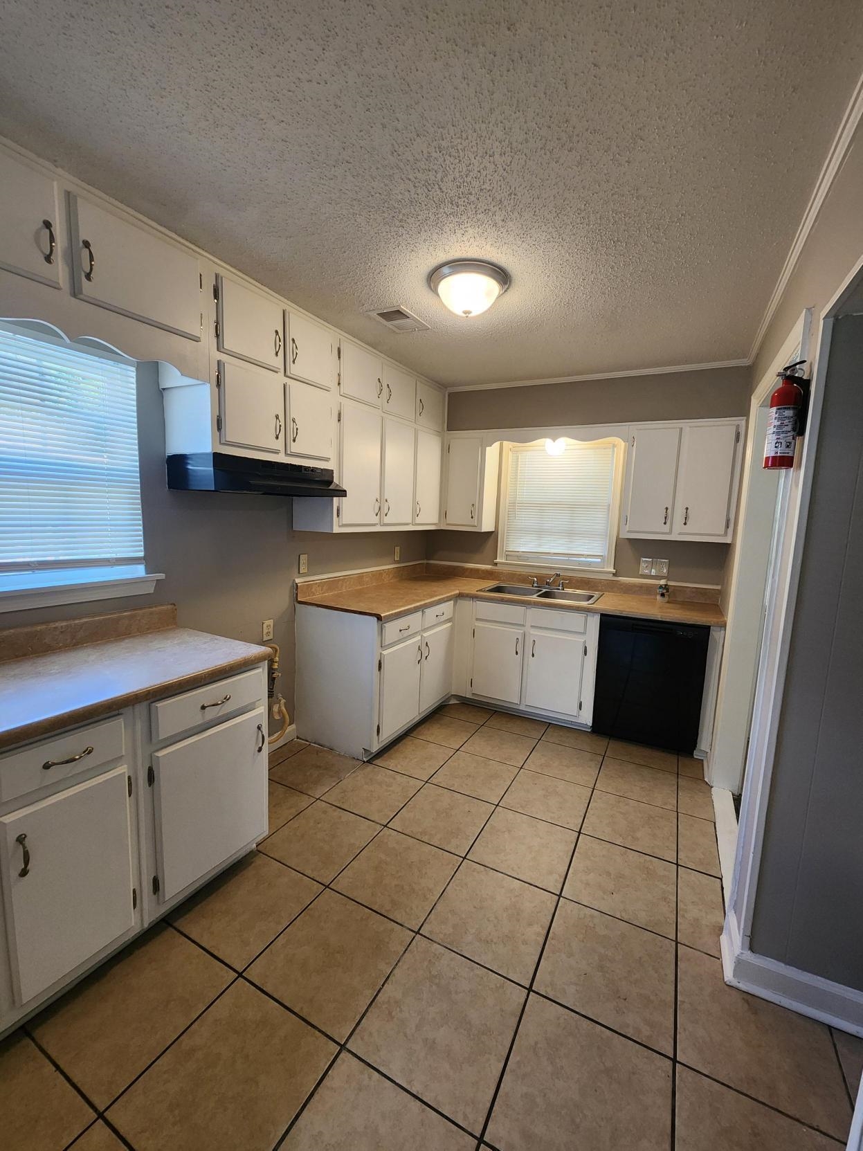4425 Boyce Rd Property Photo 15