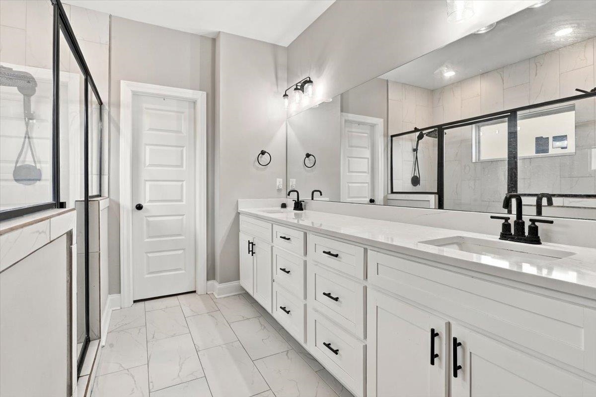9748 Jackson Run Ln Property Photo 17