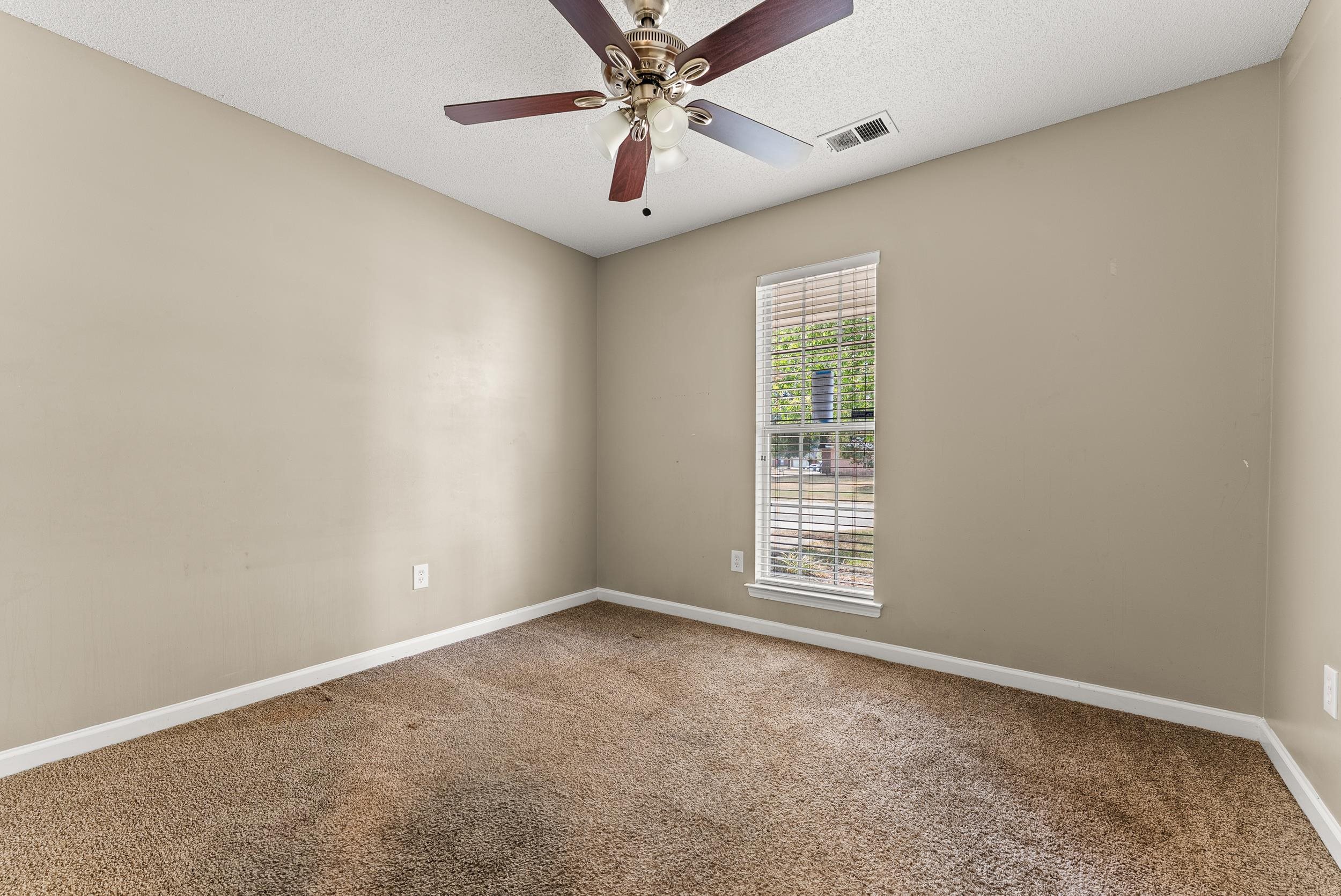 4062 Rosebury Ln Property Photo 13