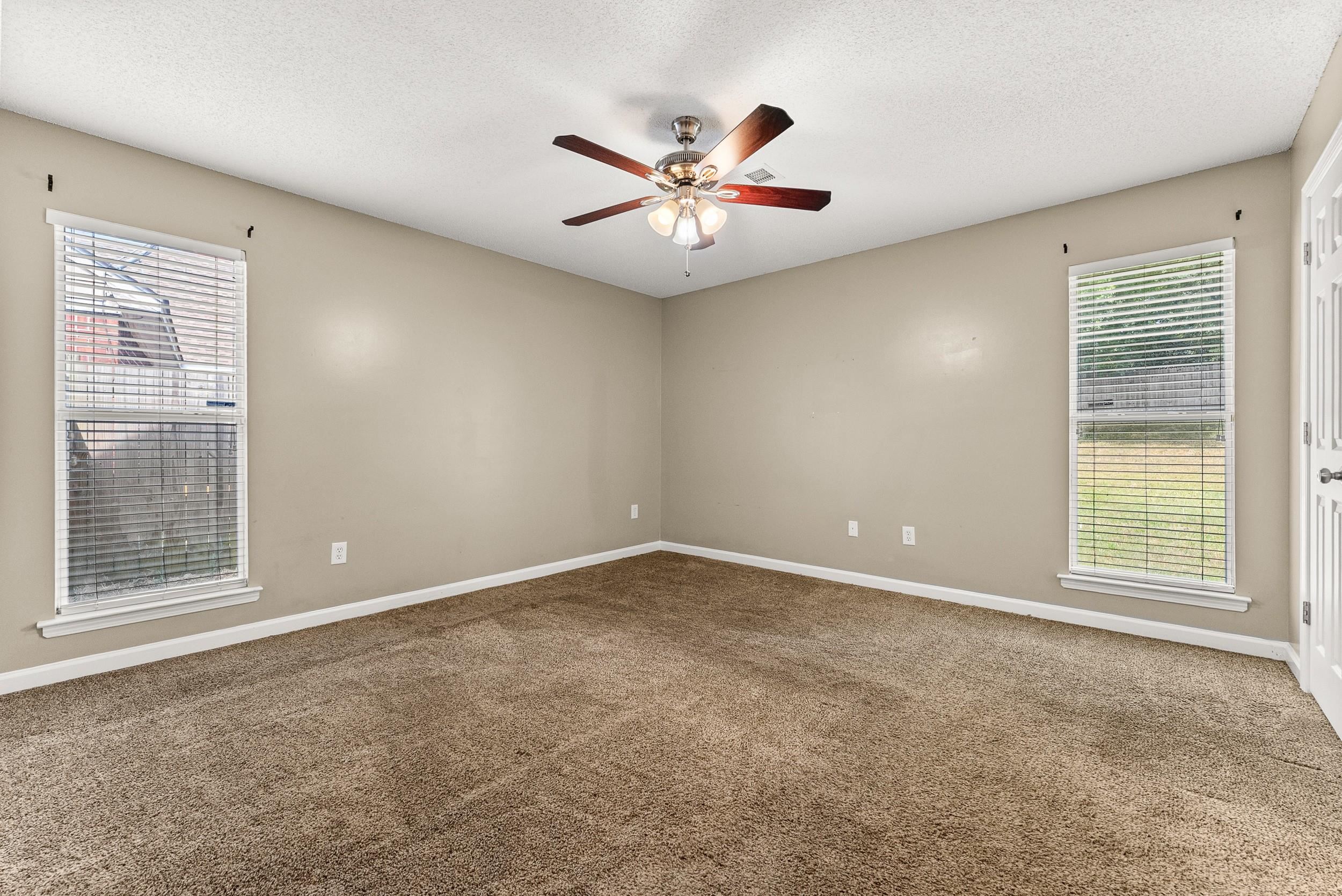 4062 Rosebury Ln Property Photo 17