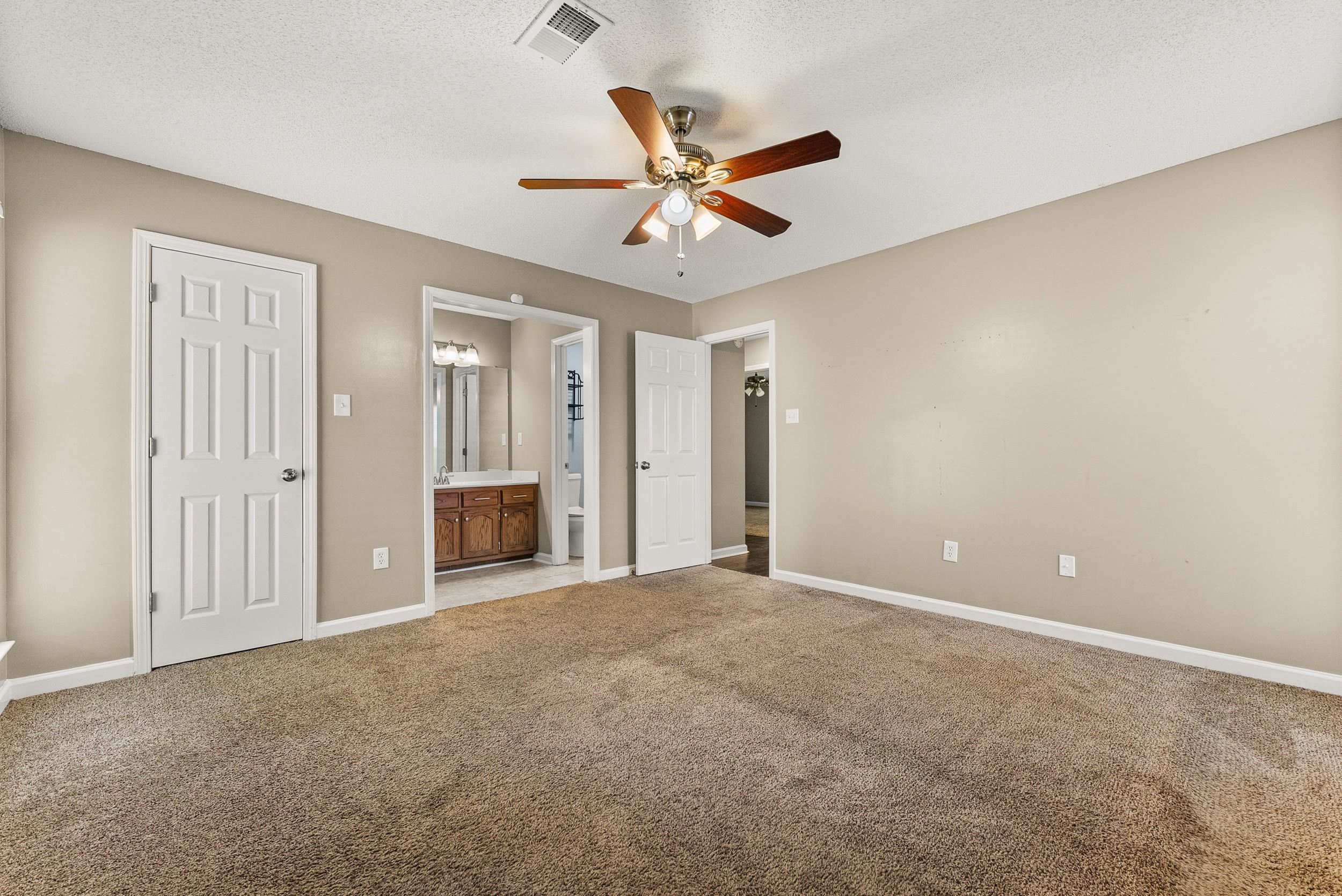 4062 Rosebury Ln Property Photo 19