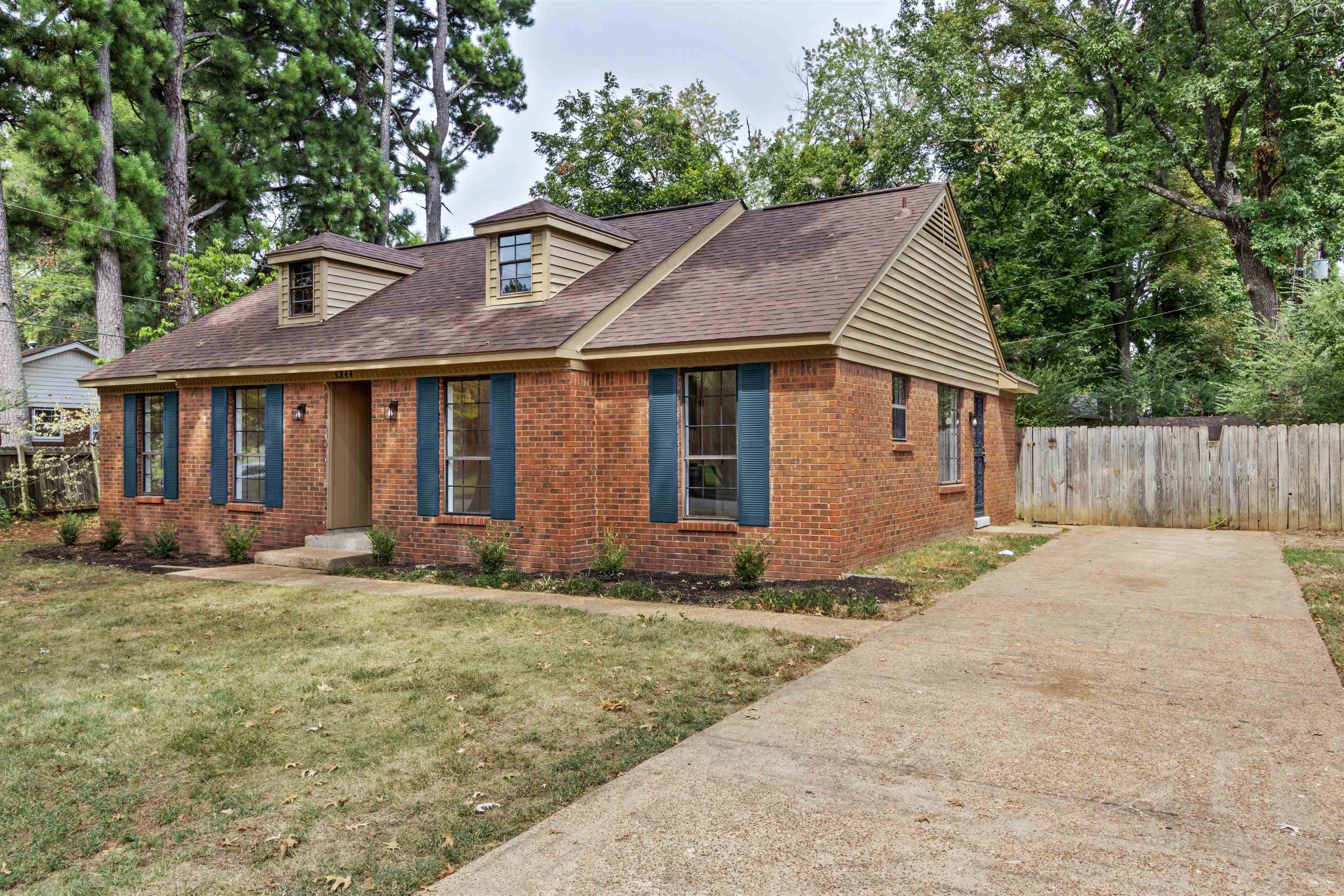 5344 Fieldcrest Ave Property Photo 2