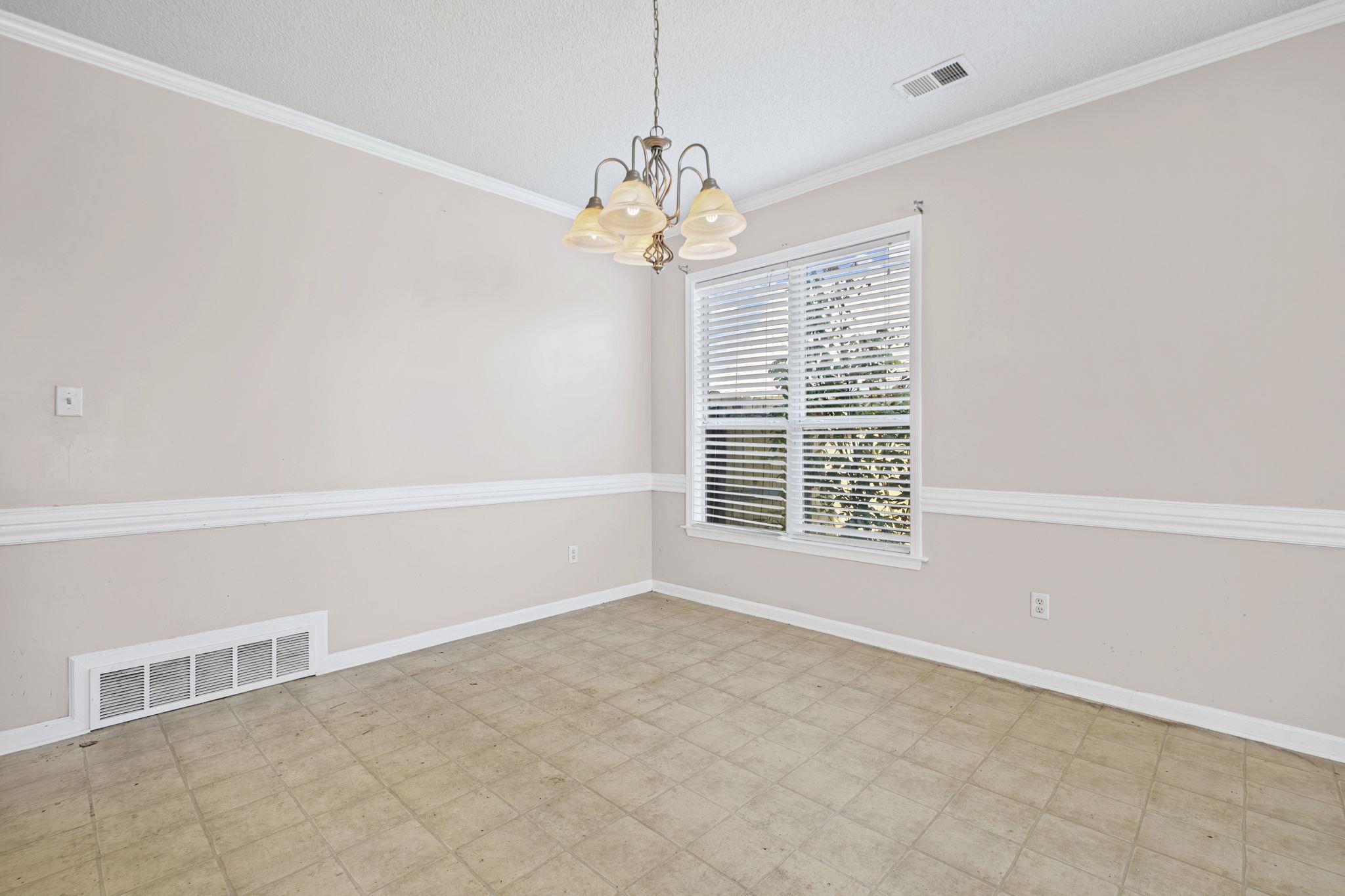 71 W Grand Heights Ave Property Photo 14