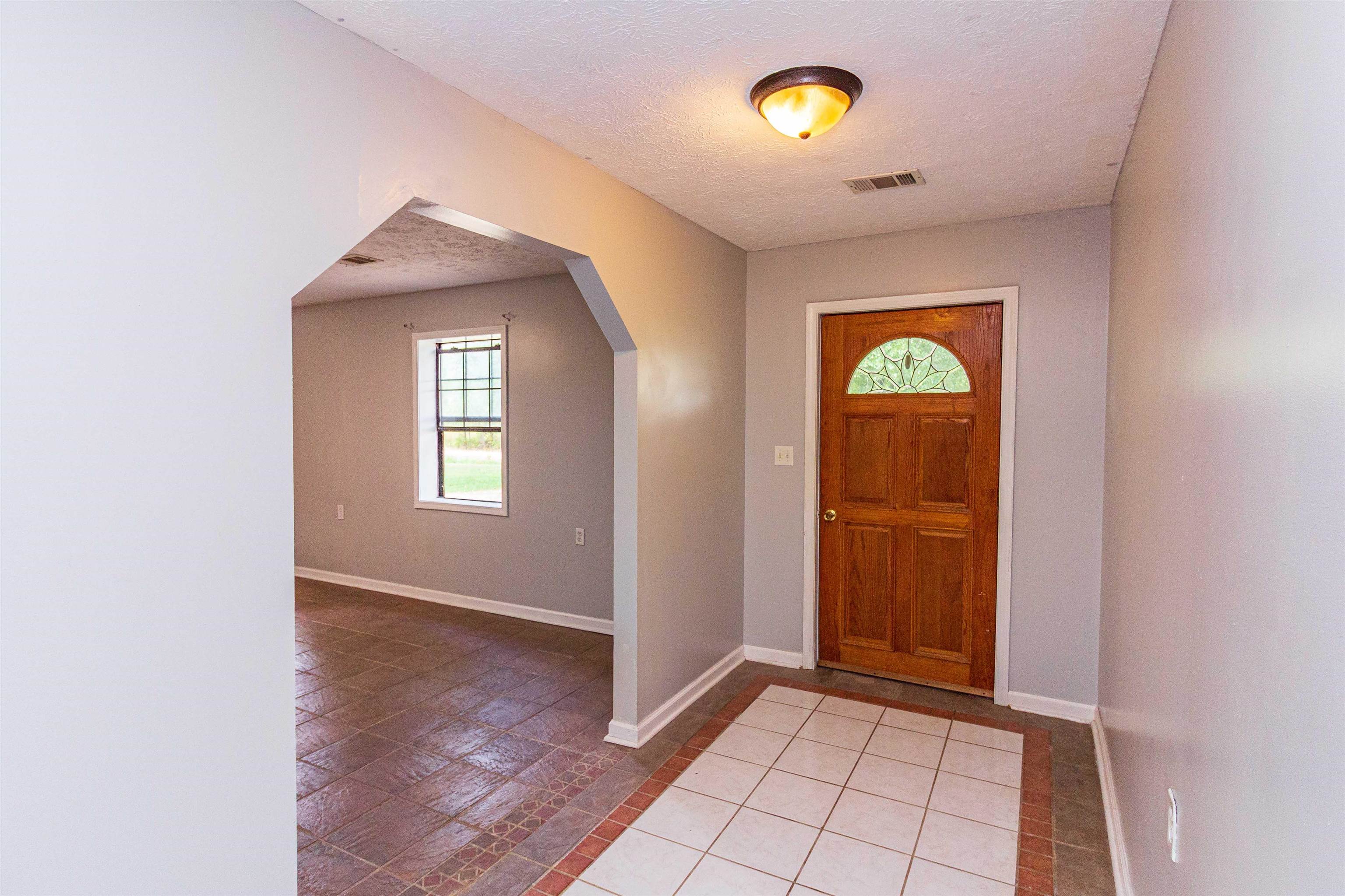 941 Mt Vernon Rd Property Photo 9