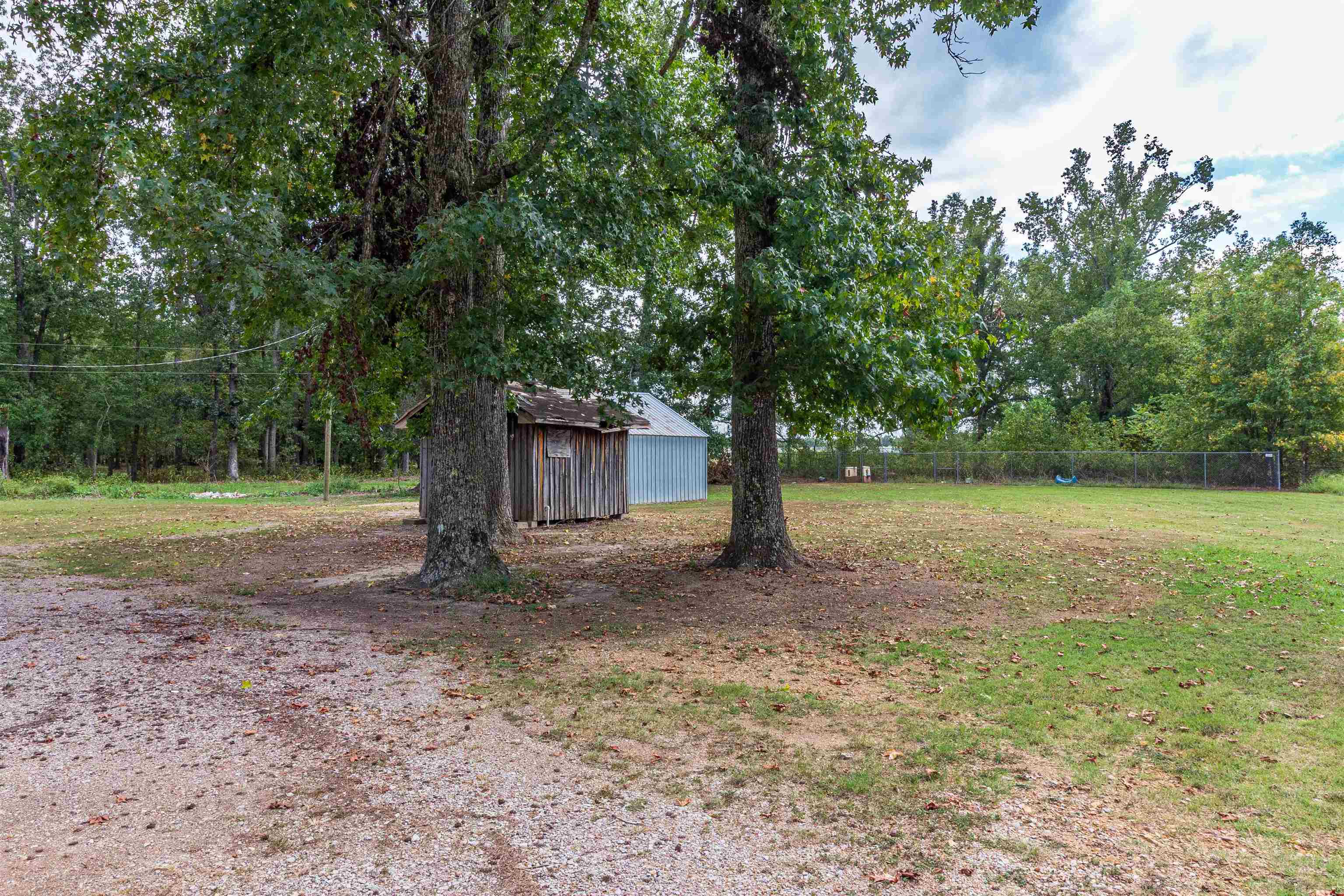 941 Mt Vernon Rd Property Photo 28