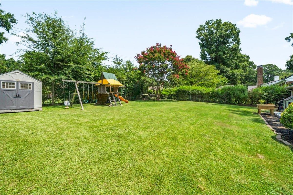 5126 Norich Ave Property Photo 31