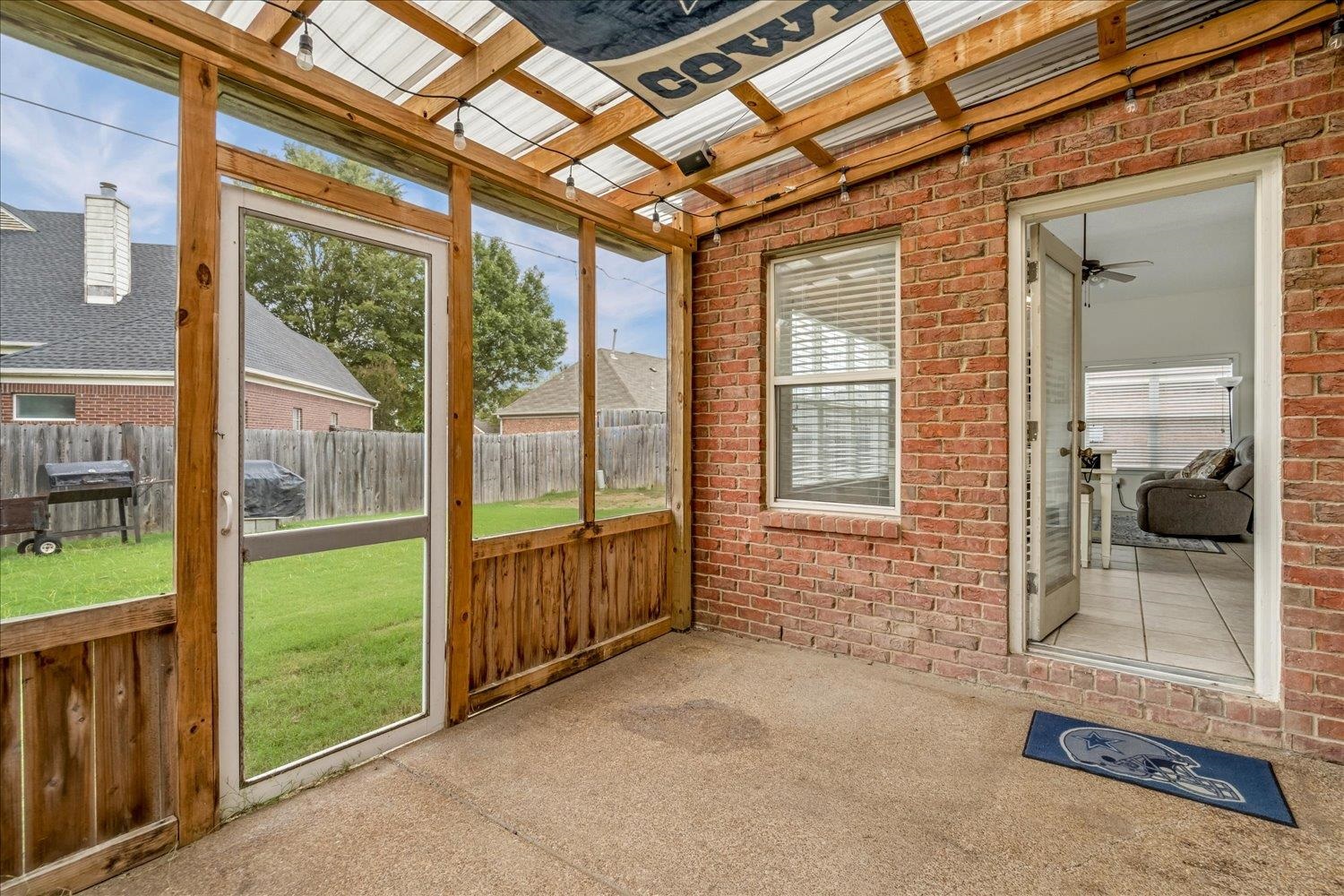 1527 Far Dr Property Photo 27