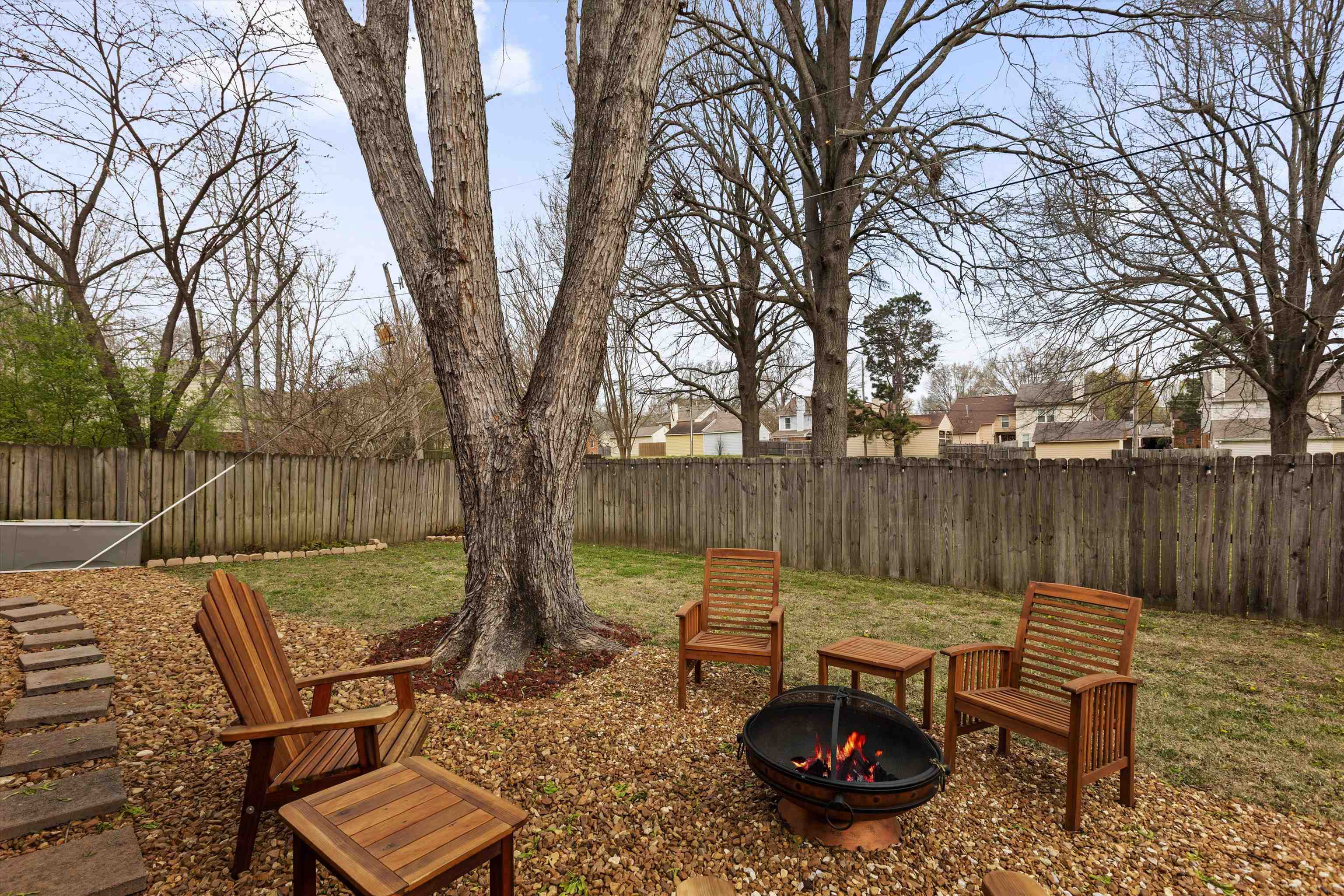382 Booth Ln Property Photo 1