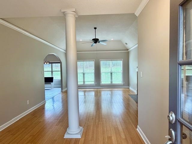 5360 Evergreen Creek Dr Property Photo 4