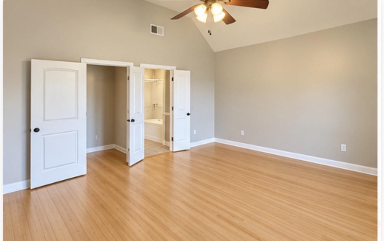 5360 Evergreen Creek Dr Property Photo 14