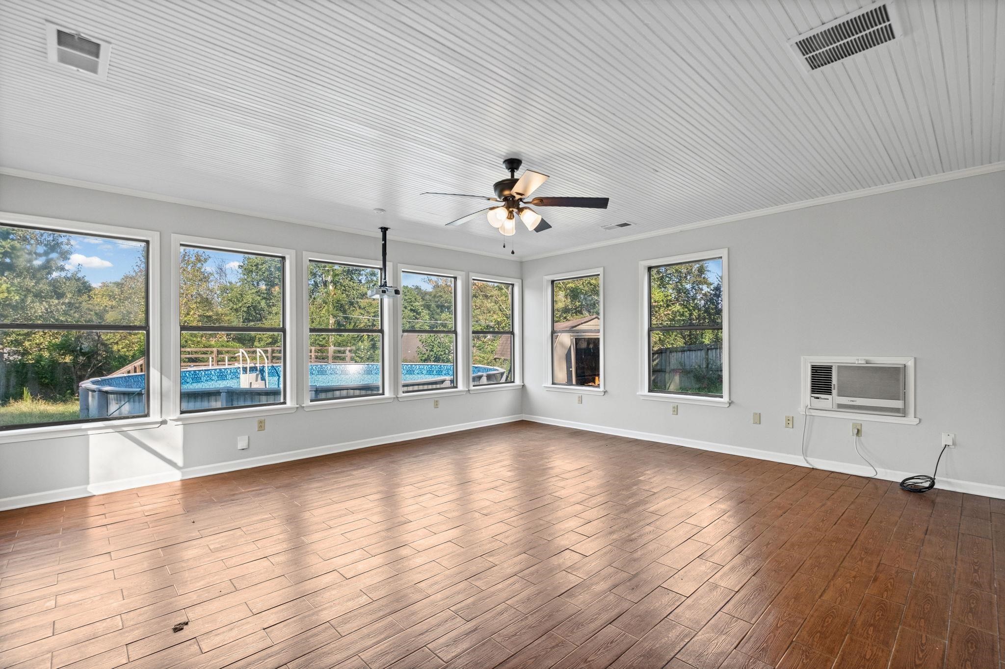 7770 Juniper Cv Property Photo 9