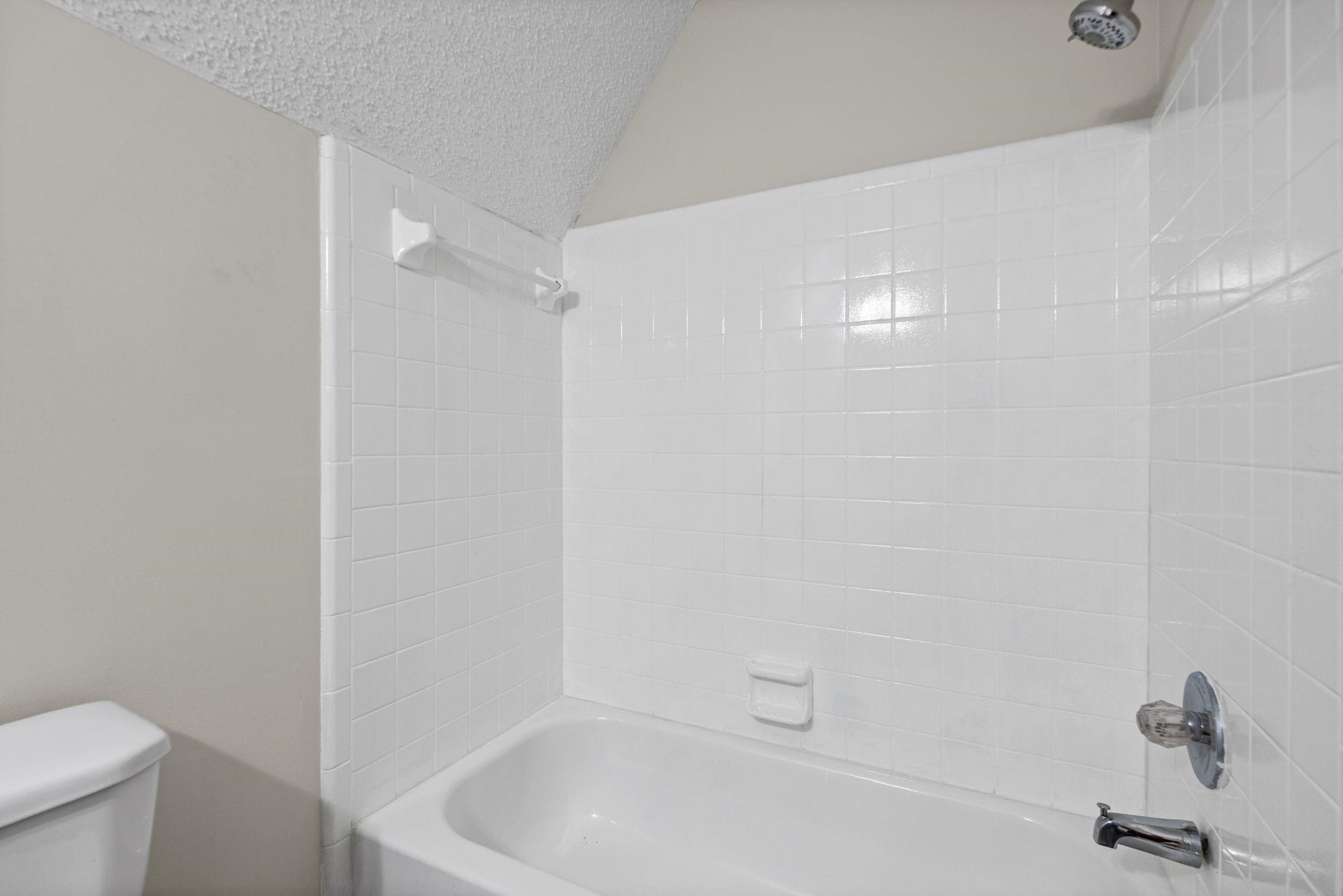 7770 Juniper Cv Property Photo 12