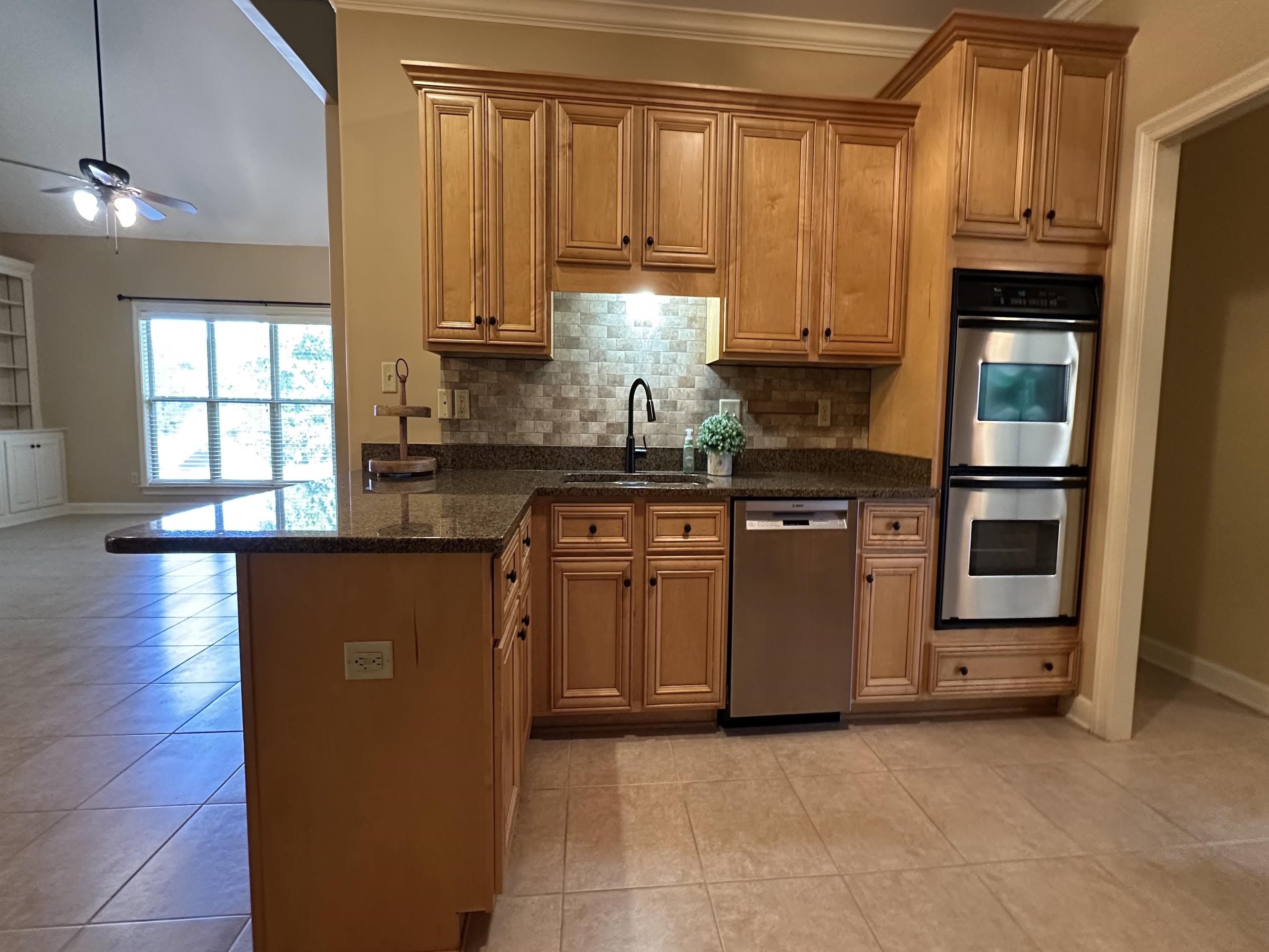 8308 Callie Manor Dr Property Photo 14