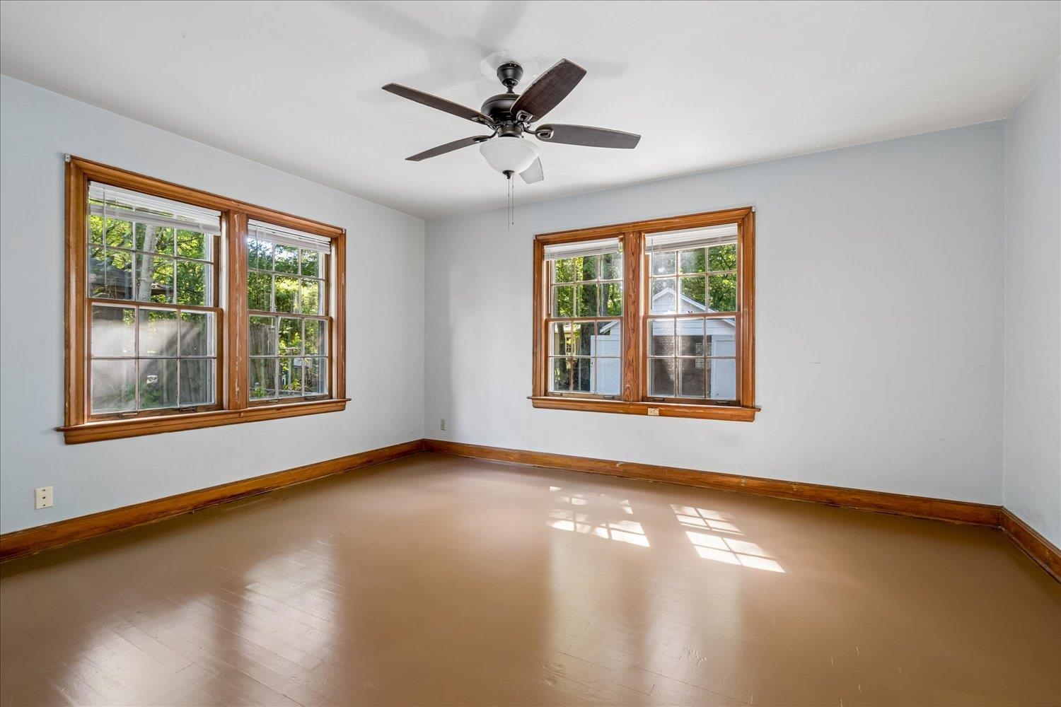 3847 Faxon Ave Property Photo 18