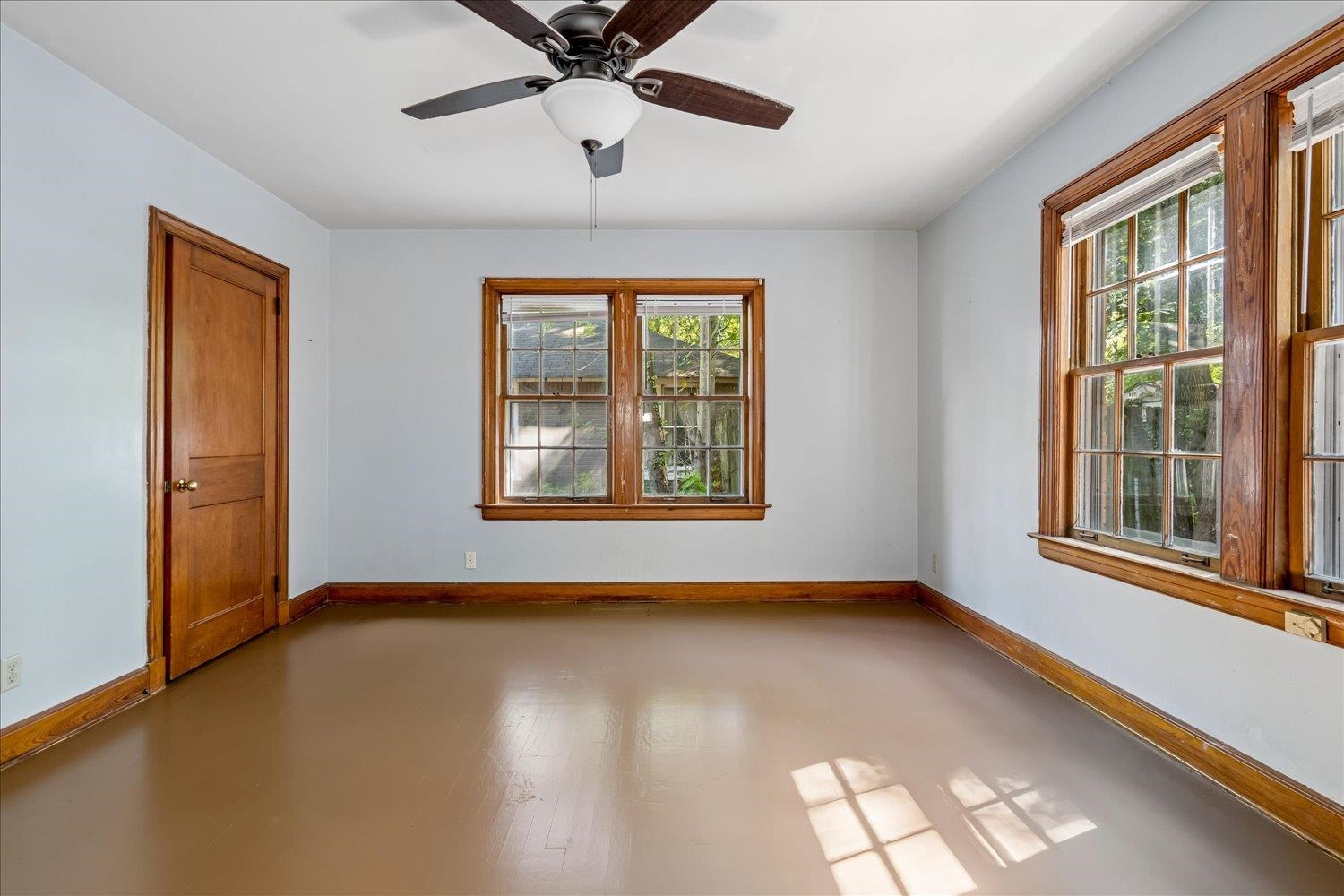 3847 Faxon Ave Property Photo 19