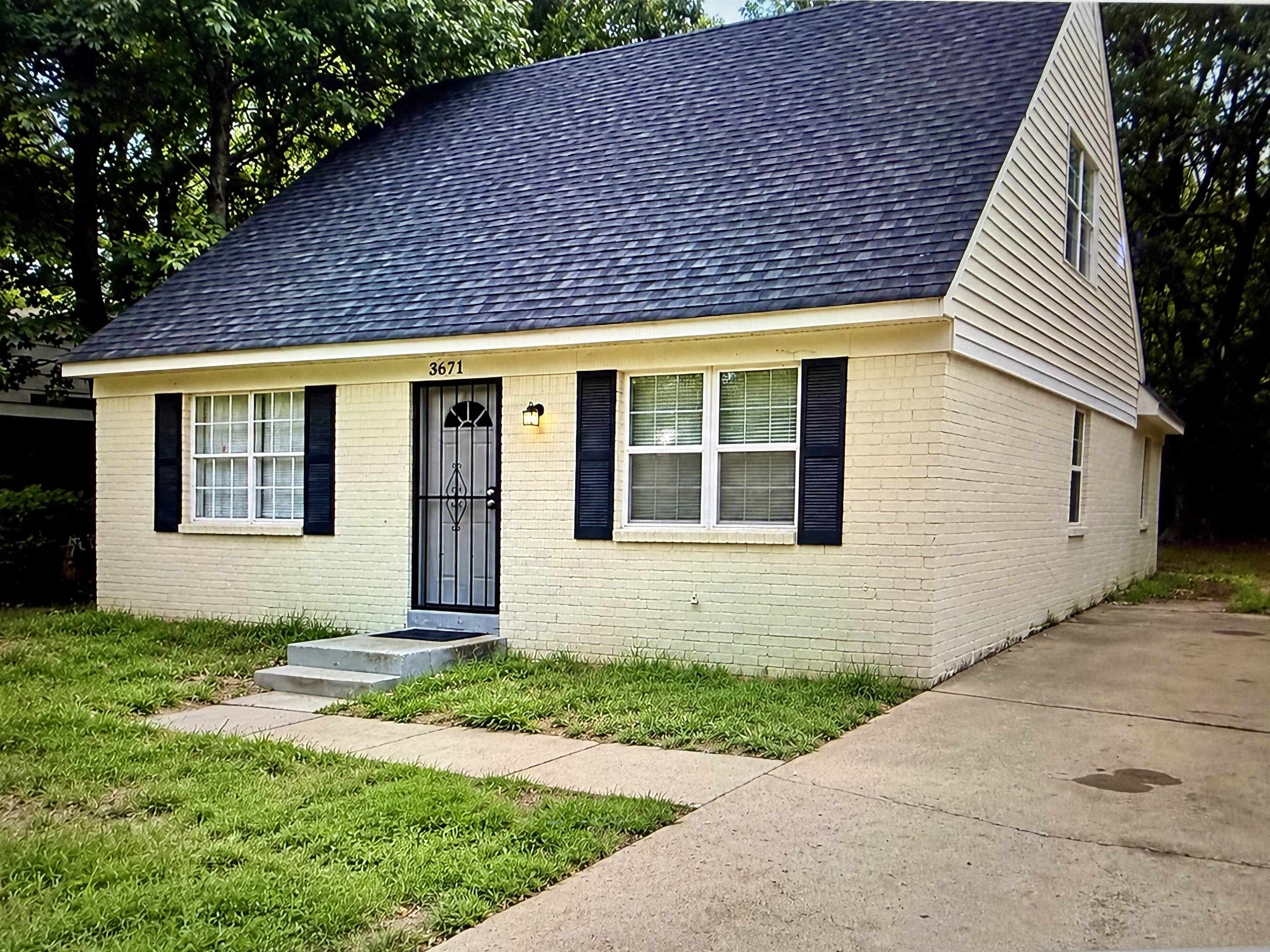3671 Skylark Dr Property Photo 2