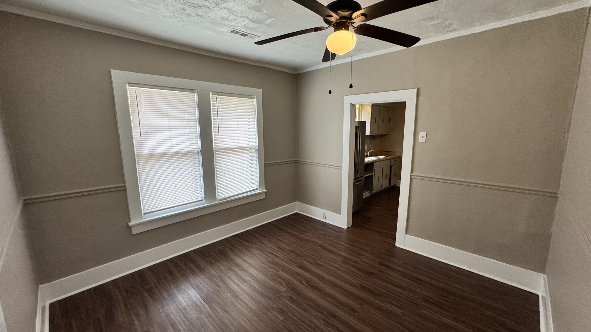 3644 Faxon Ave Property Photo 6