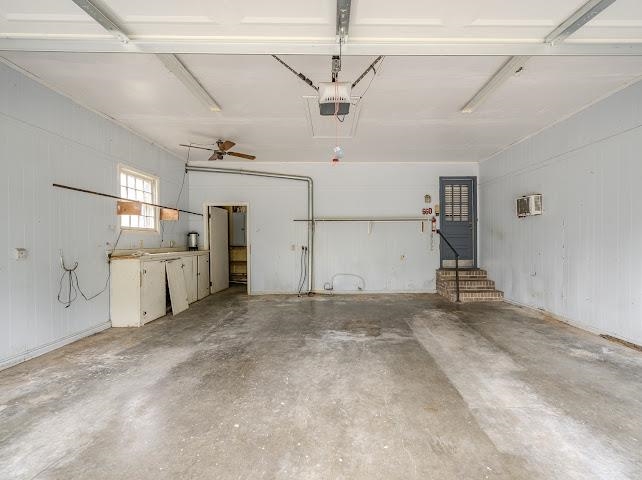 660 Hinton Rd Property Photo 2