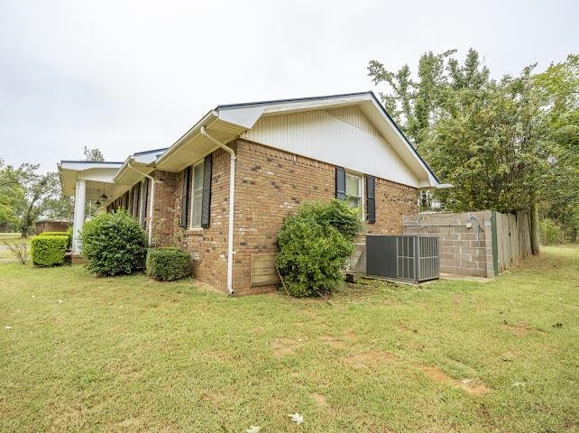 660 Hinton Rd Property Photo 35