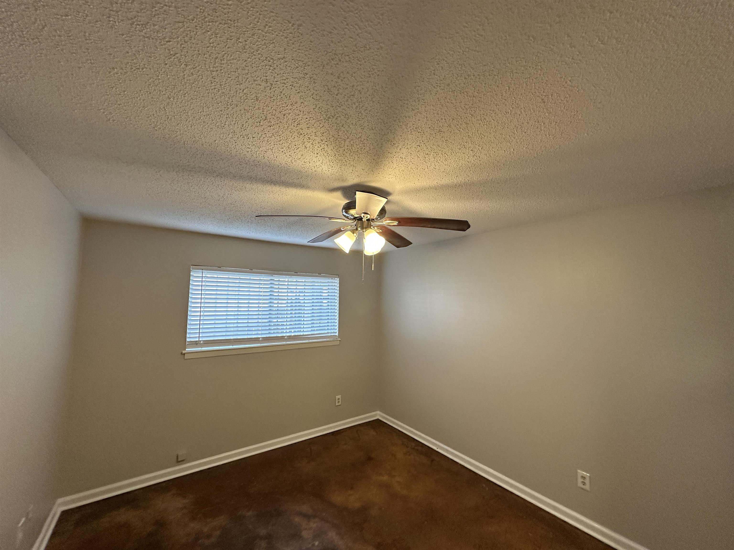 32 N Belvedere Blvd N #21 Property Photo 12
