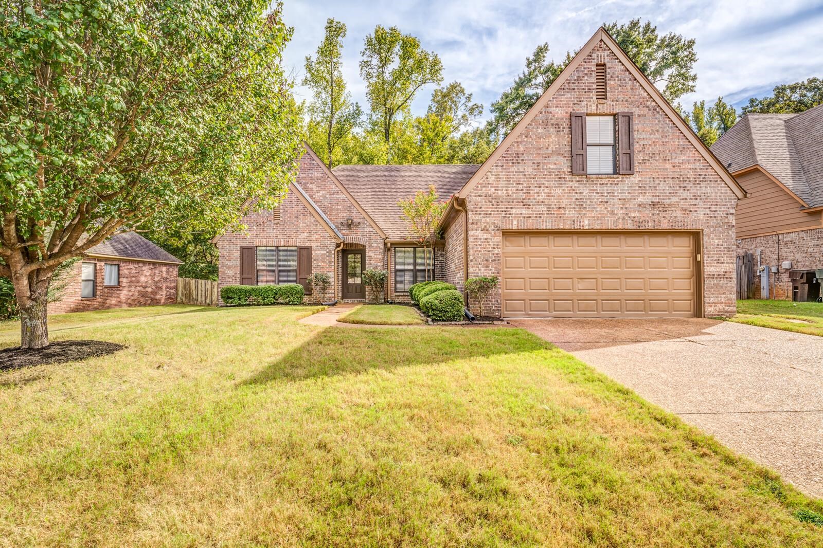 7651 Romero Dr Property Photo 1