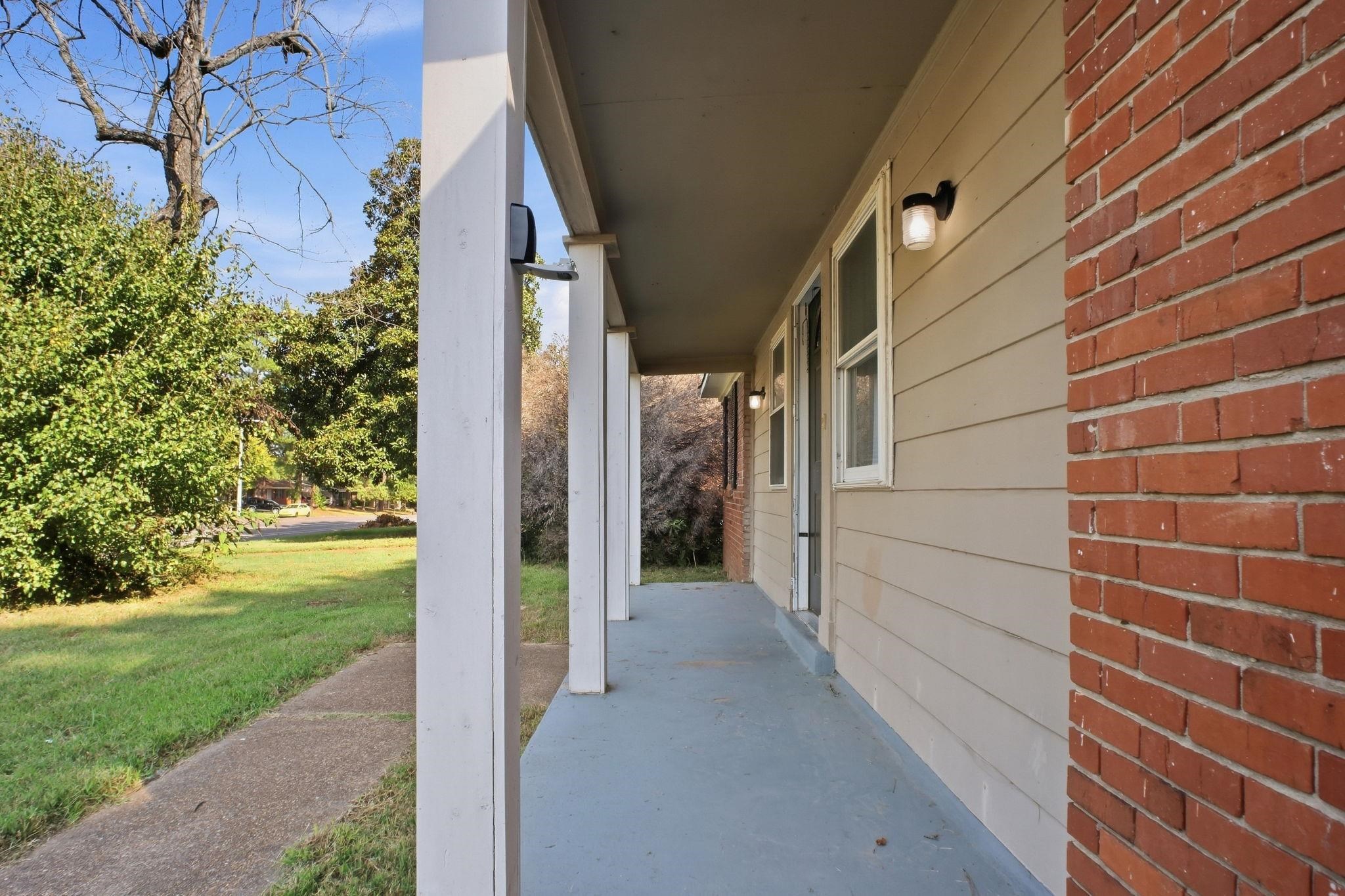 4562 Tulane Rd Property Photo 4