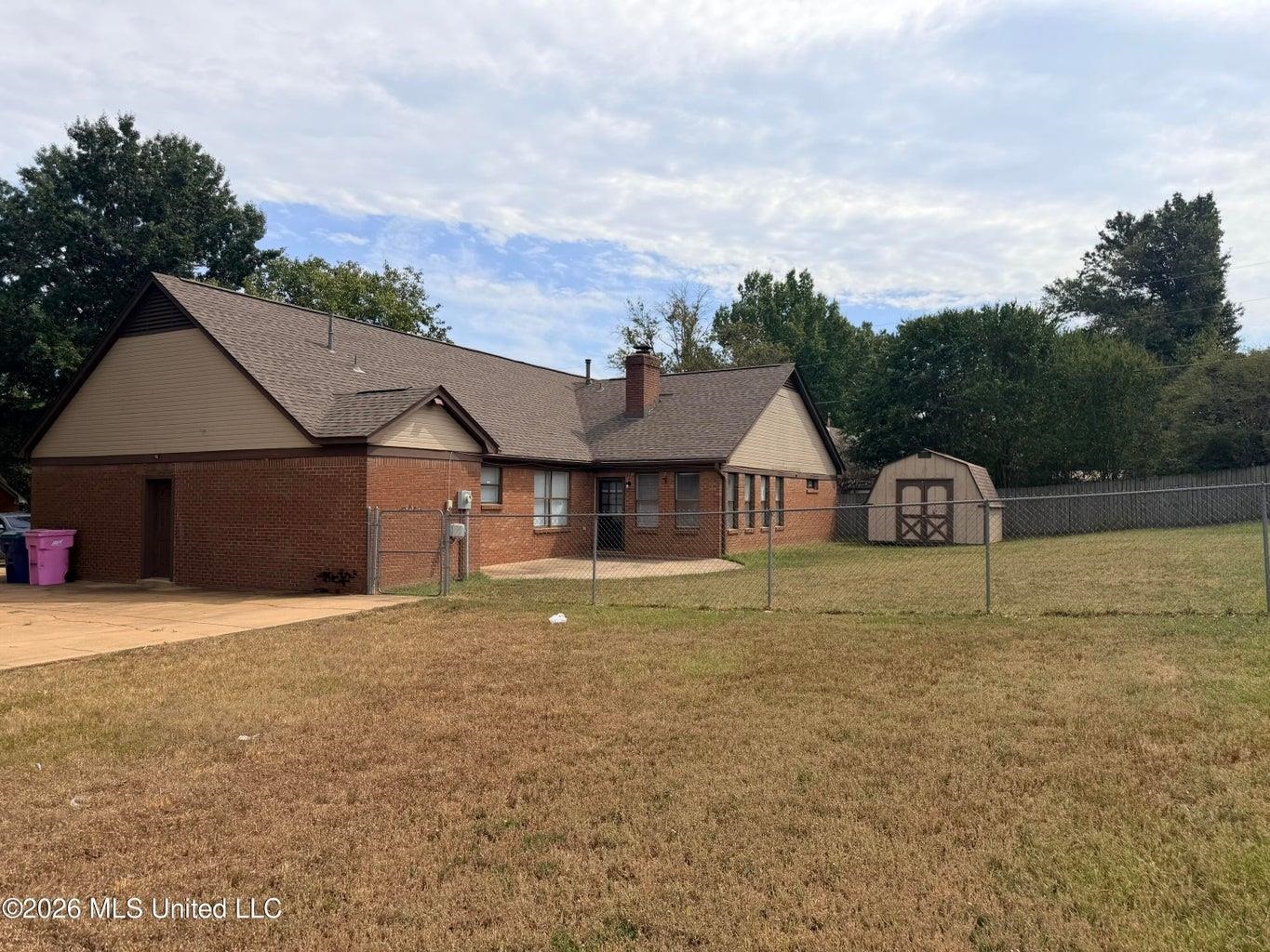 7211 Grove Park Rd Property Photo 14