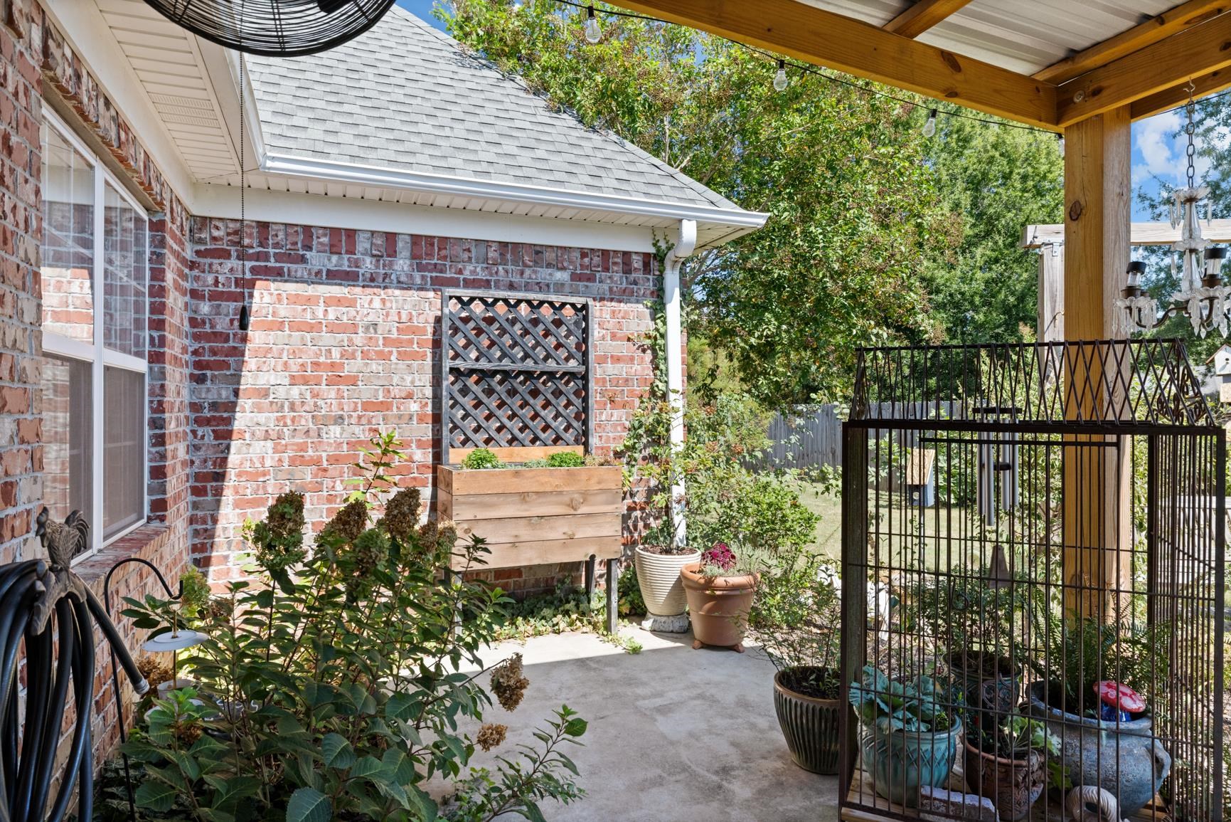42 Amber Tree Cv Property Photo 34