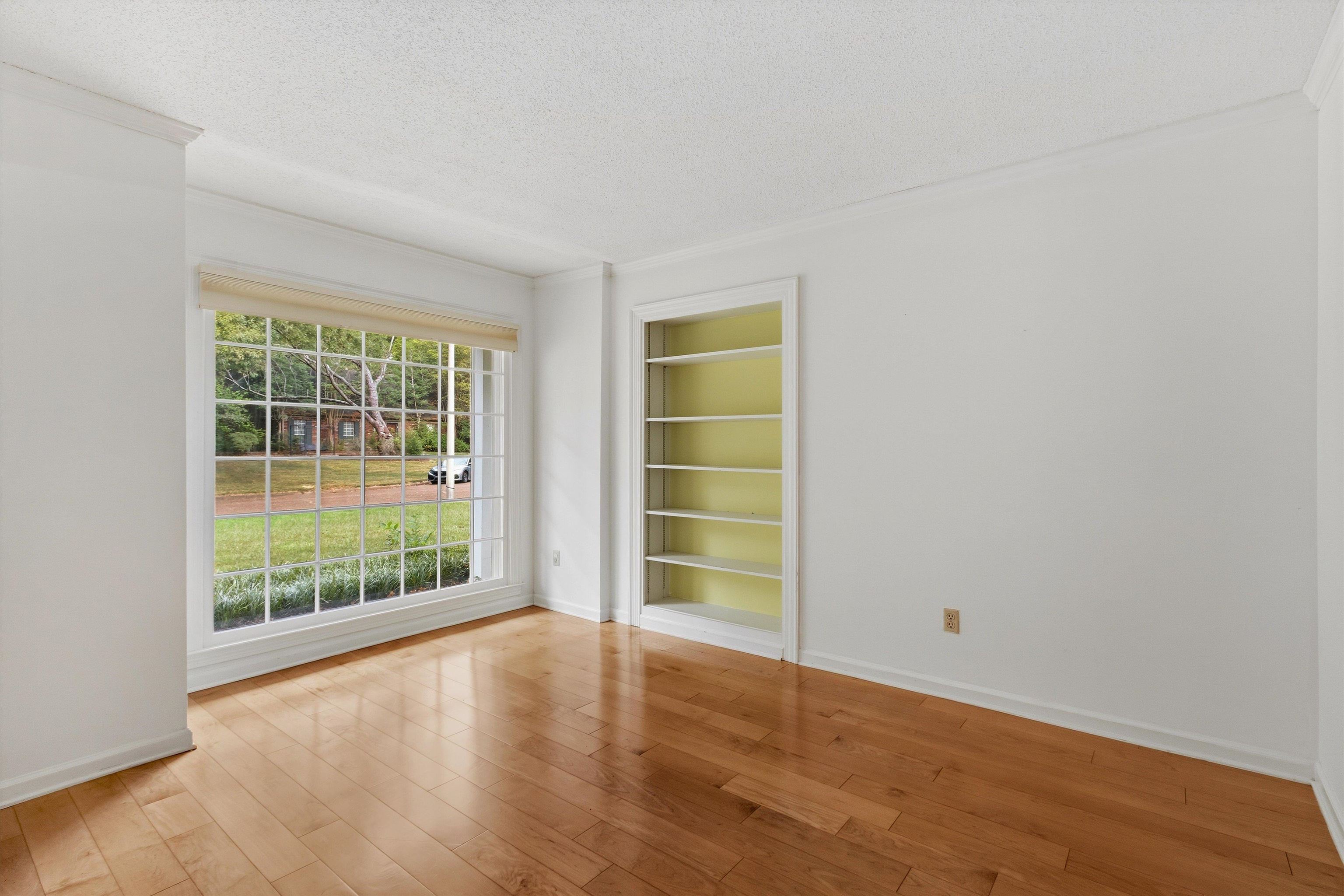 2962 Pangbourne Cv Property Photo 7