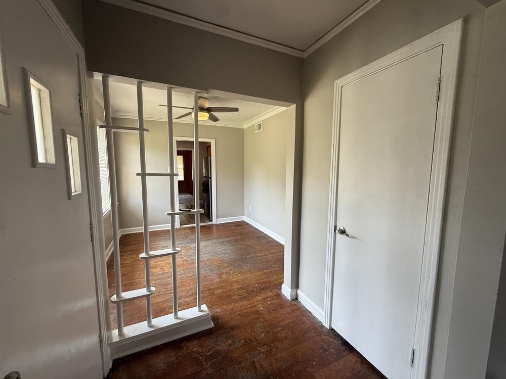 1309 Semmes St Property Photo 3