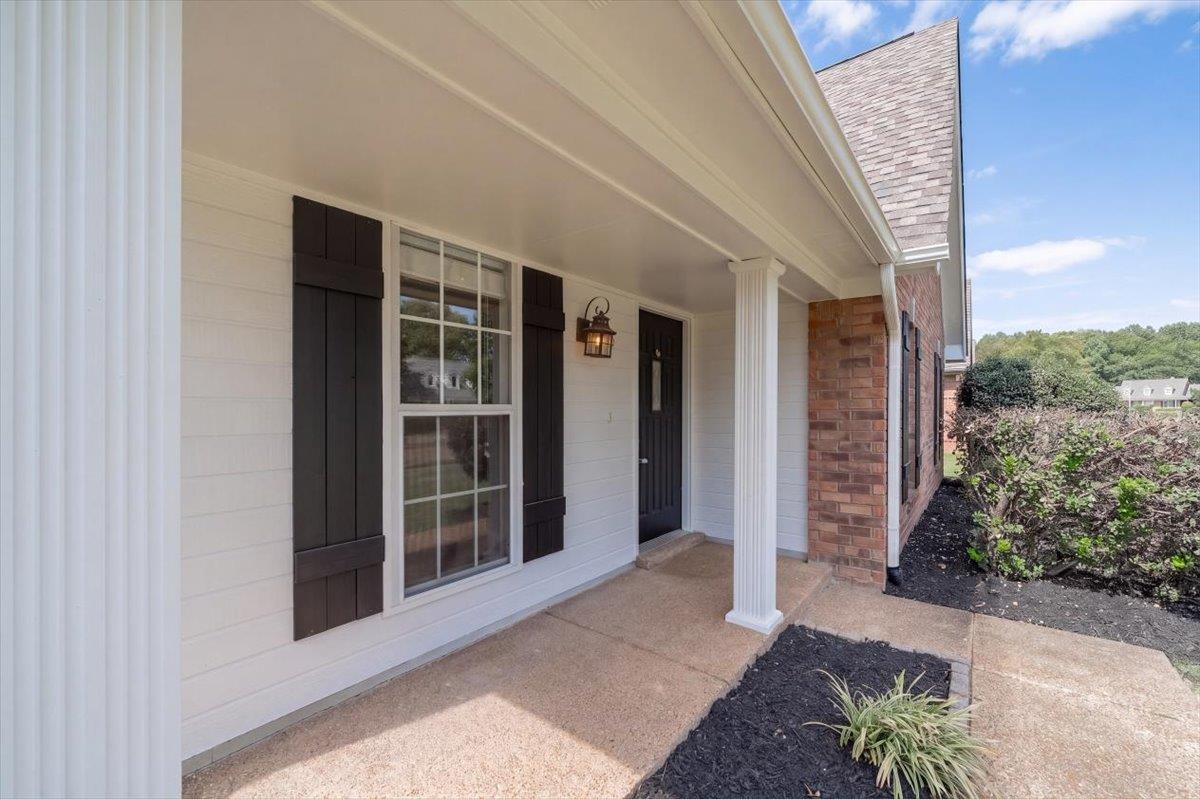 349 Bradford Trl Property Photo 2