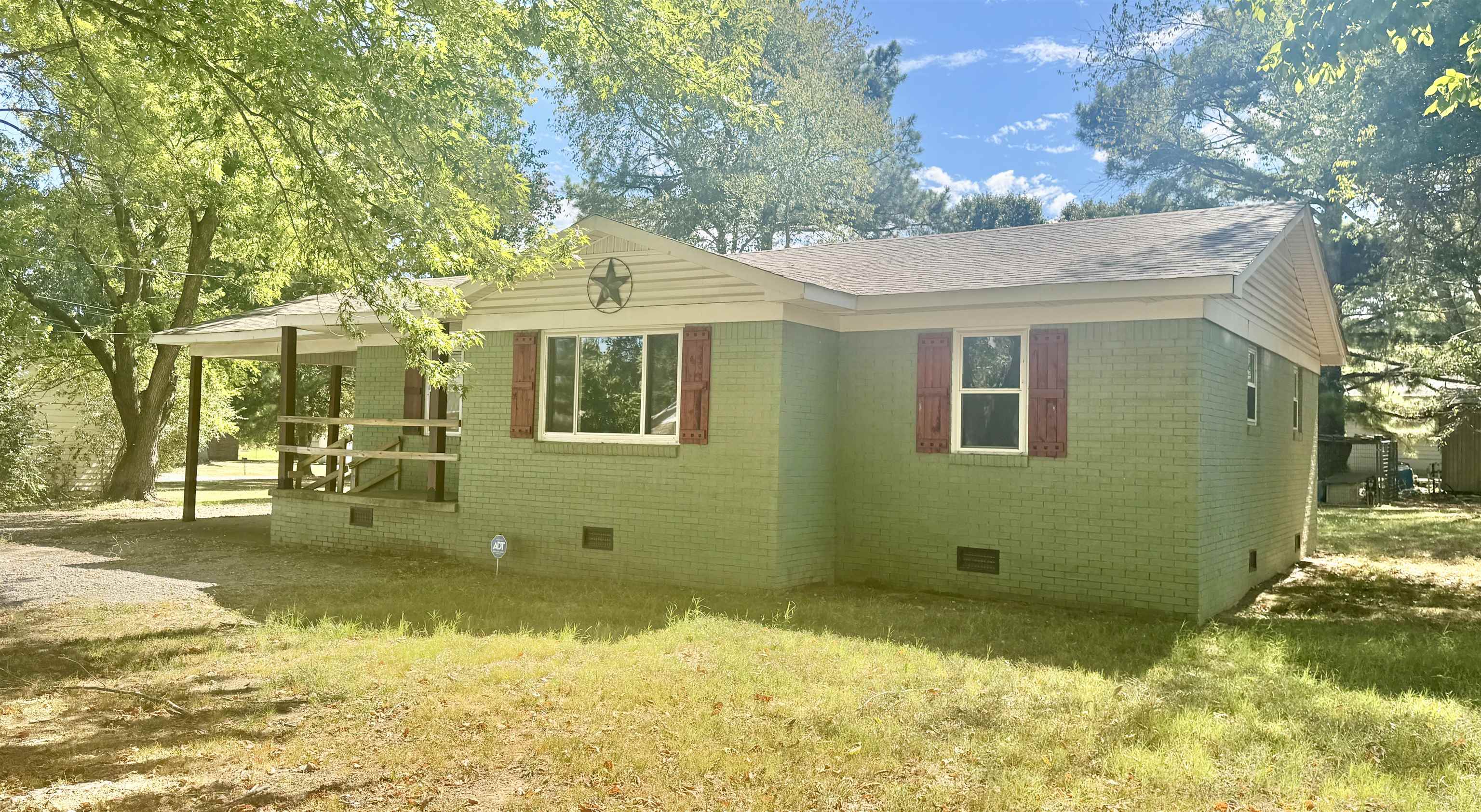 41 Halliburton St Property Photo 1