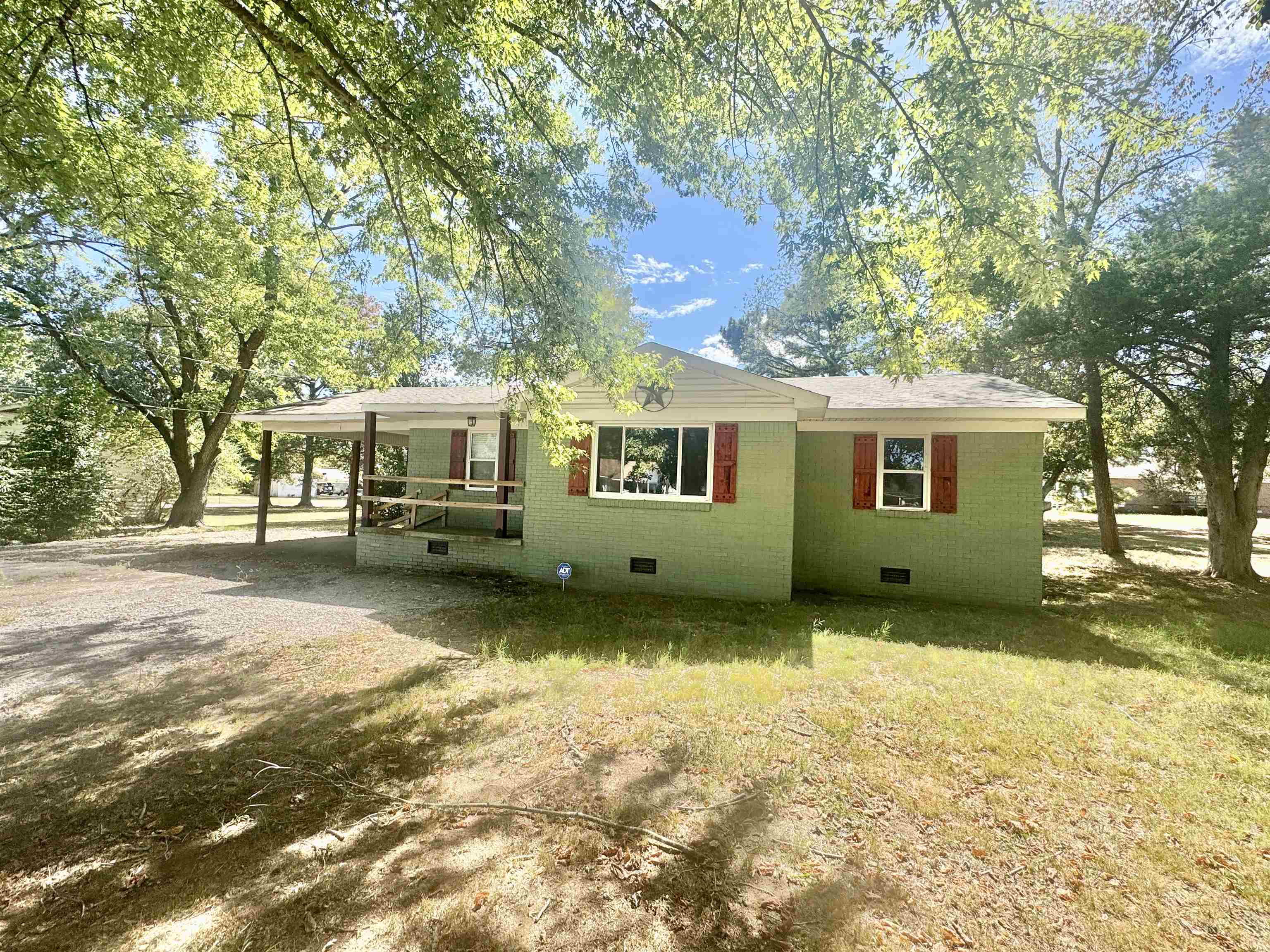 41 Halliburton St Property Photo 2