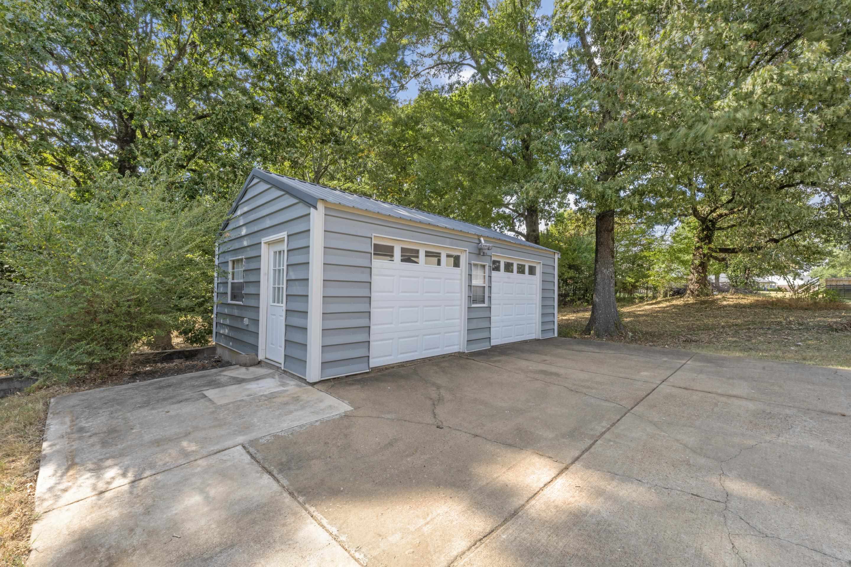 3235 Harrell Rd Property Photo 33