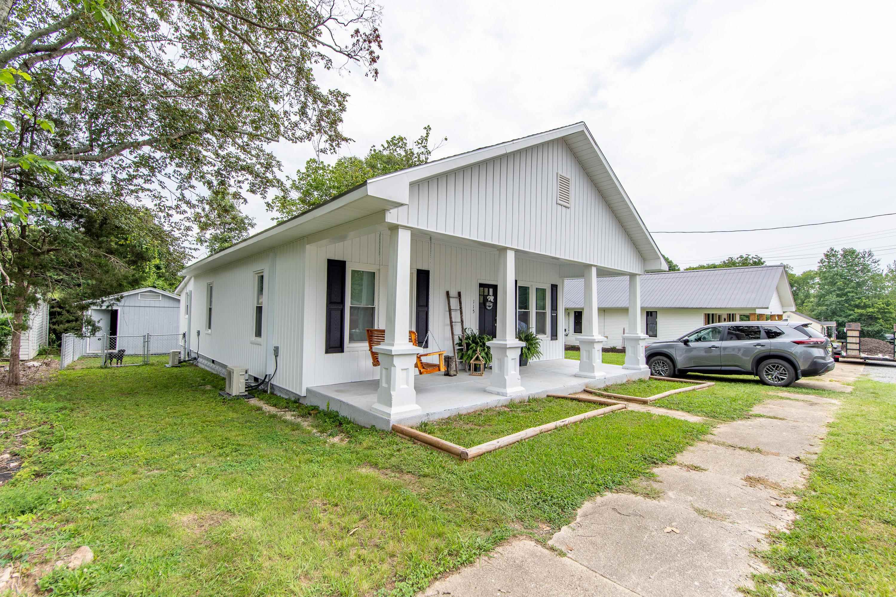 115 E Songer St Property Photo 13