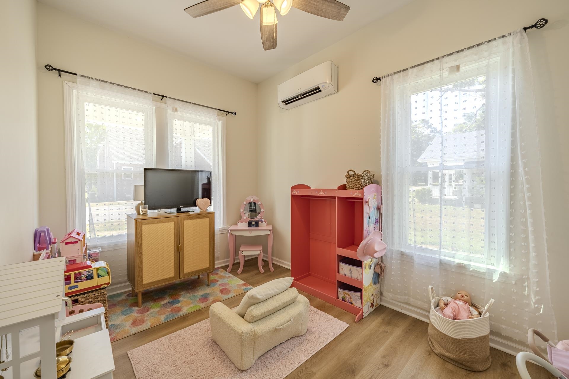 115 E Songer St Property Photo 15