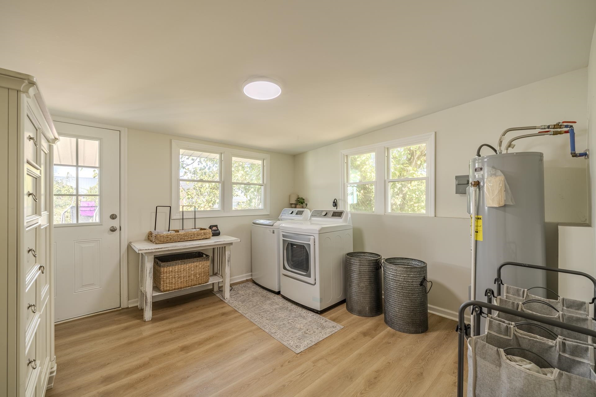 115 E Songer St Property Photo 22