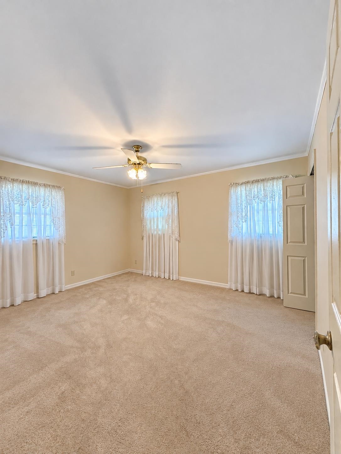 1523 Herring Dr Property Photo 12