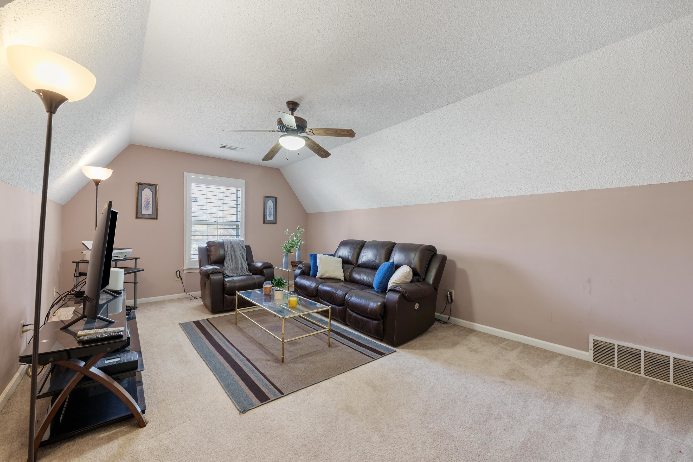 4011 Muirfield Dr Property Photo 21